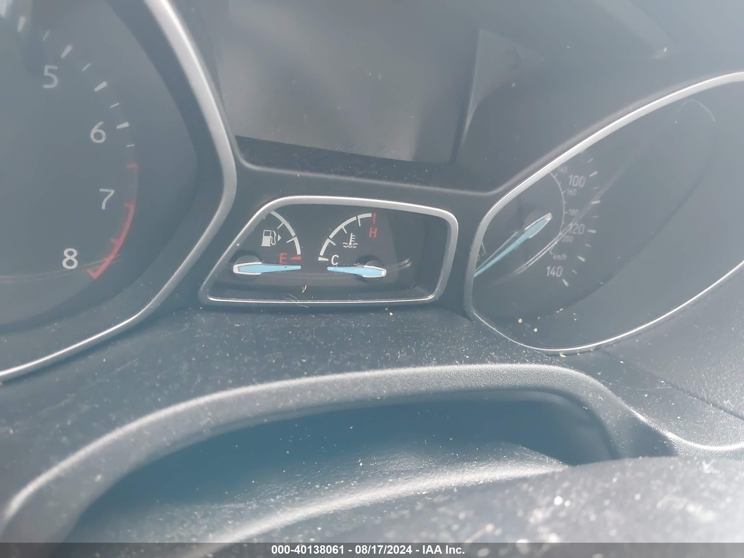 FORD FOCUS image 7