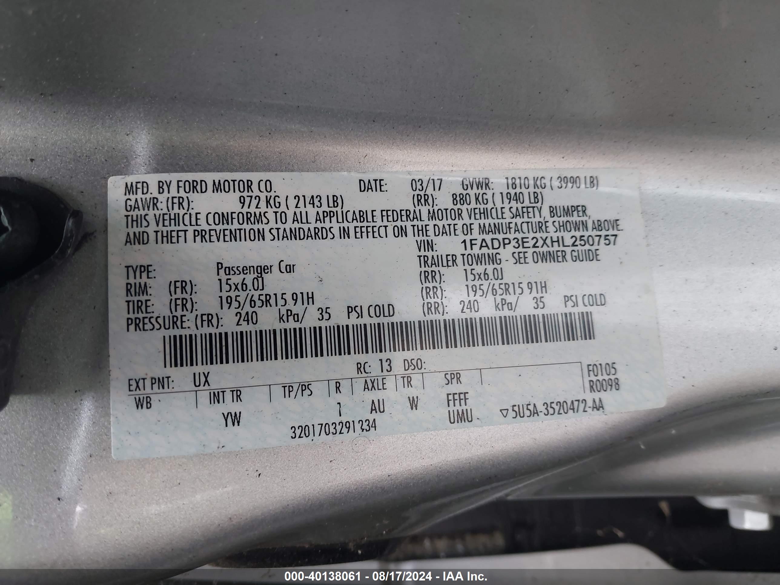 FORD FOCUS image 9