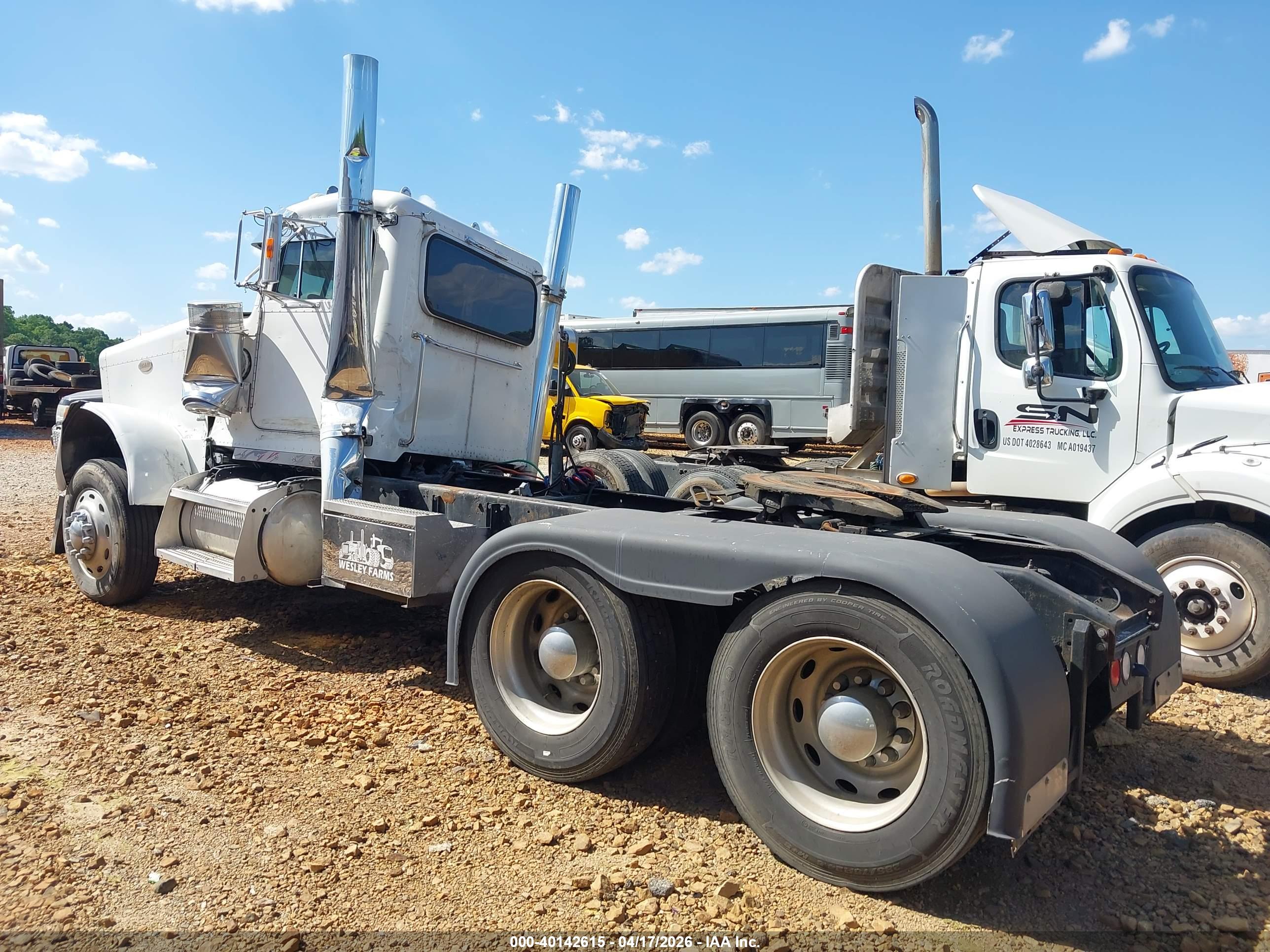 PETERBILT 378 image 3