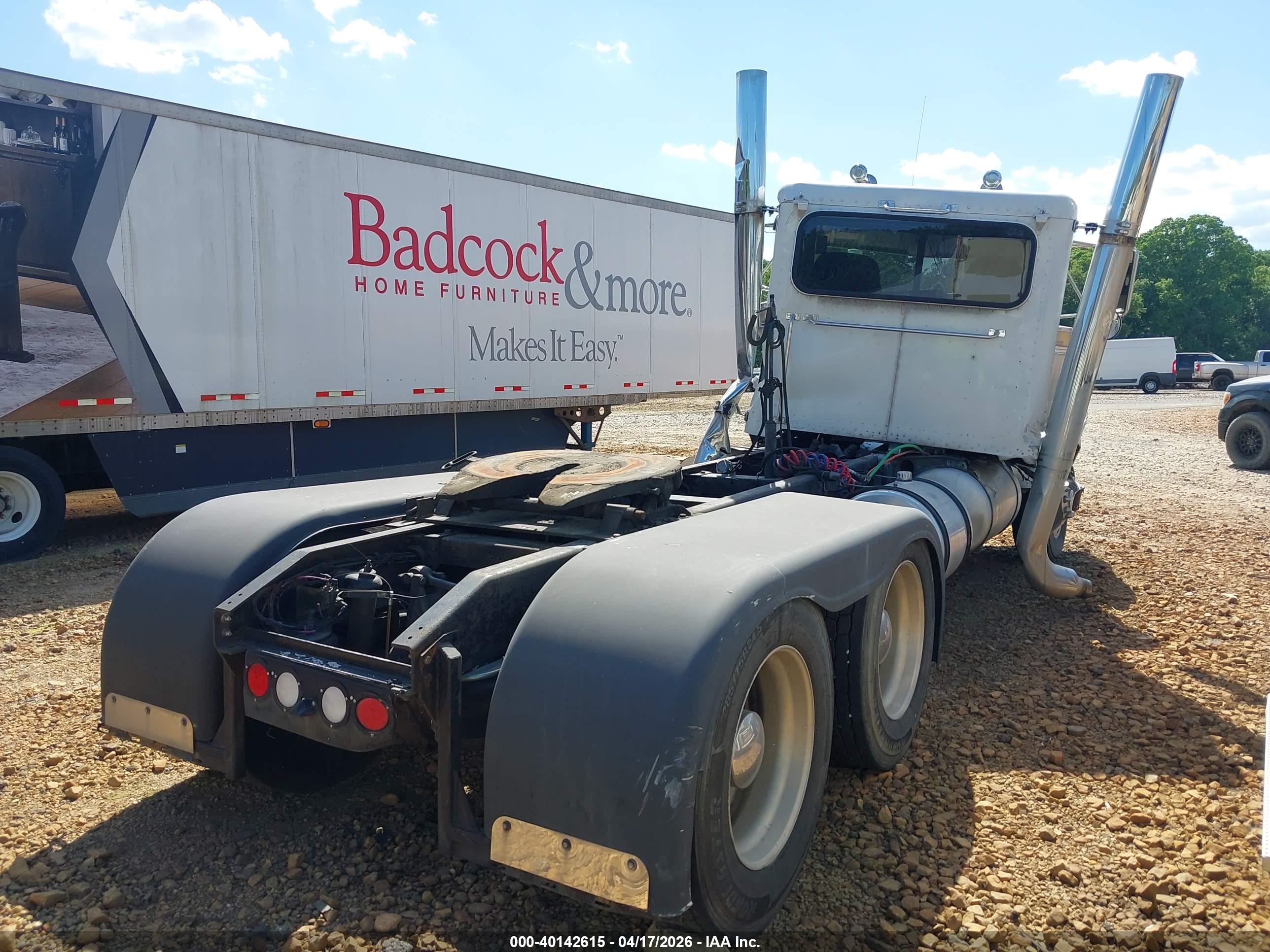 PETERBILT 378 image 4