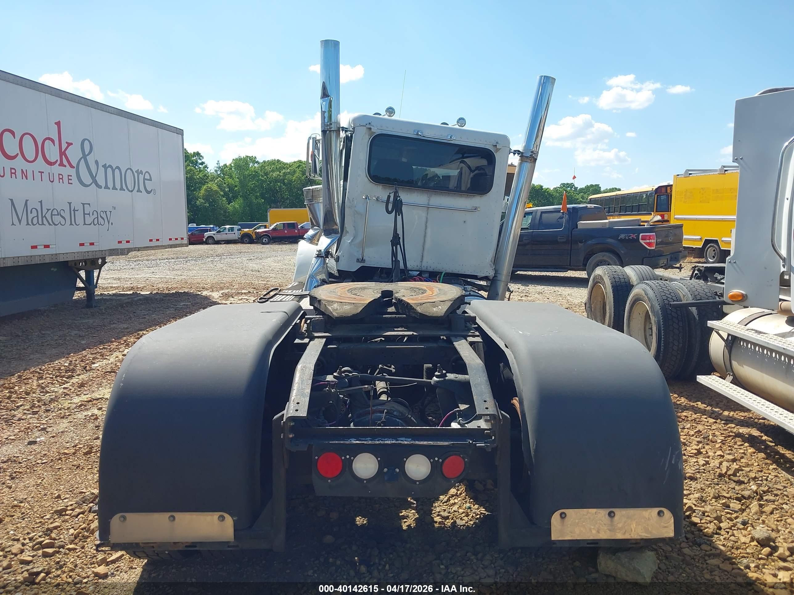 PETERBILT 378 image 8