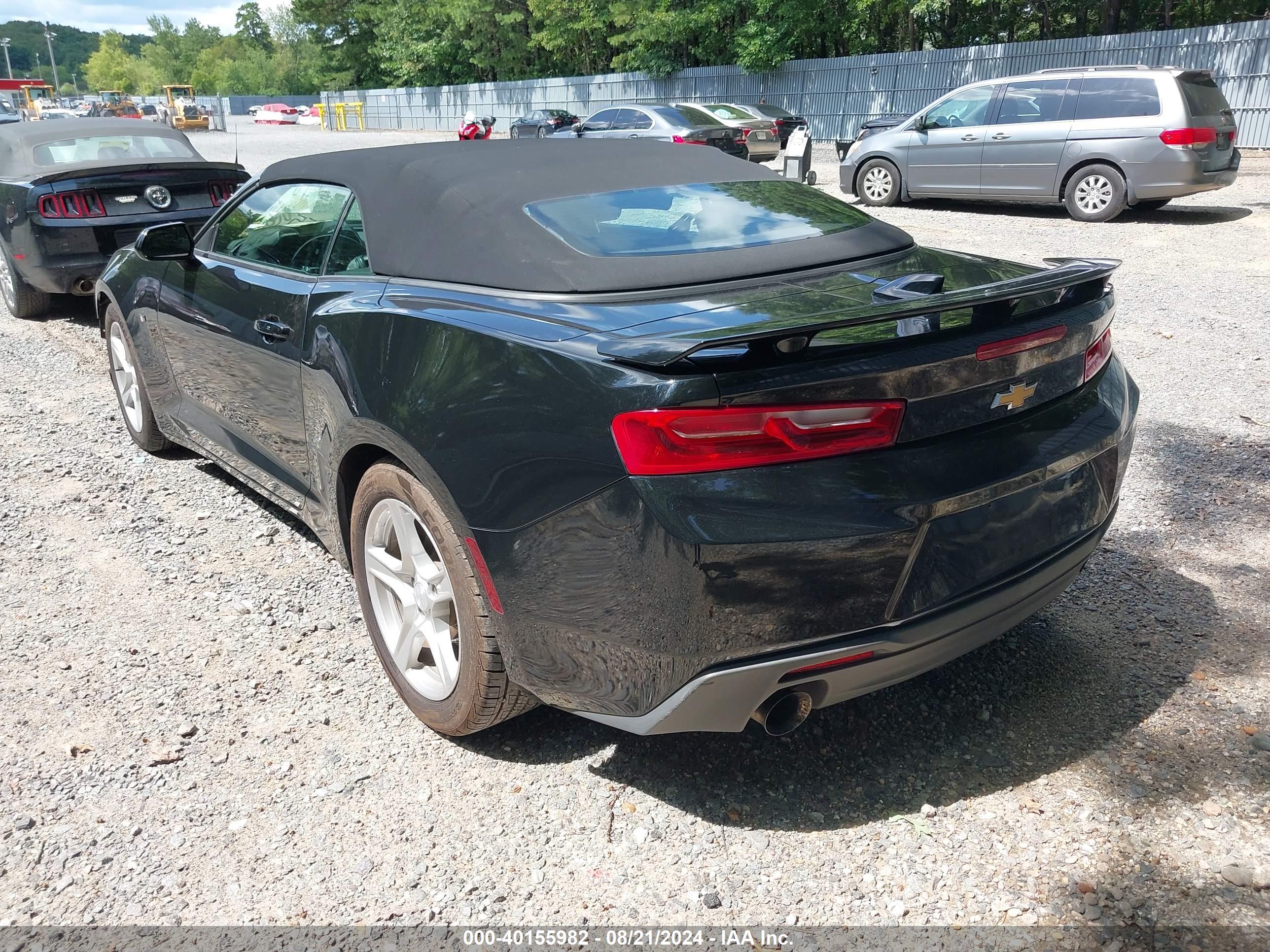 CHEVROLET CAMARO image 3