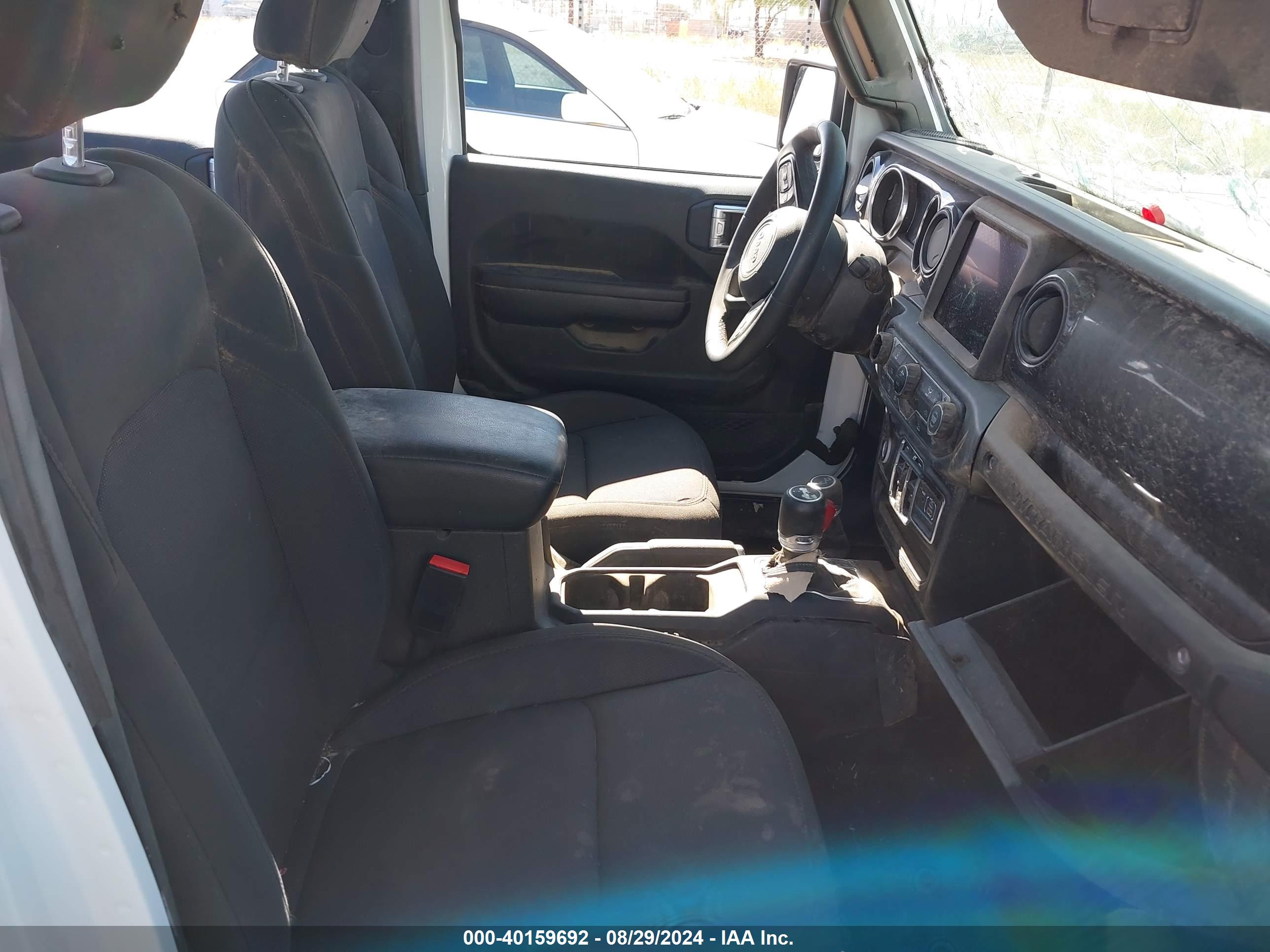 JEEP WRANGLER image 5