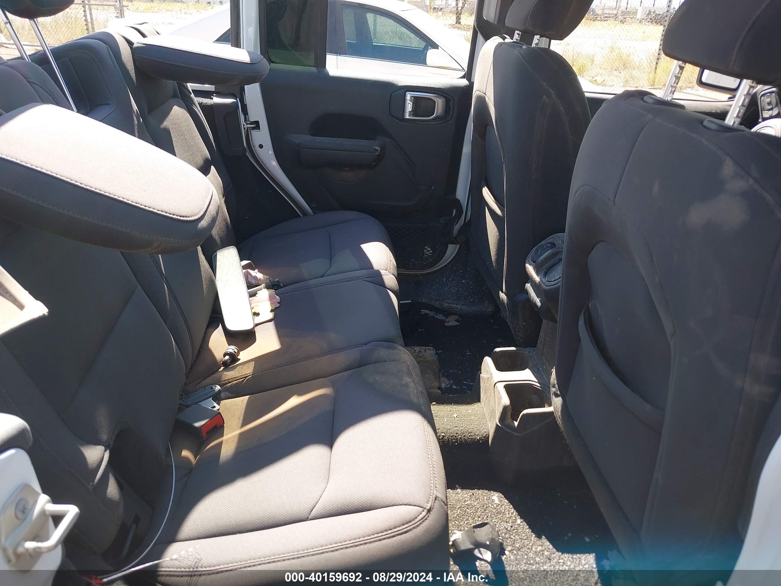 JEEP WRANGLER image 8