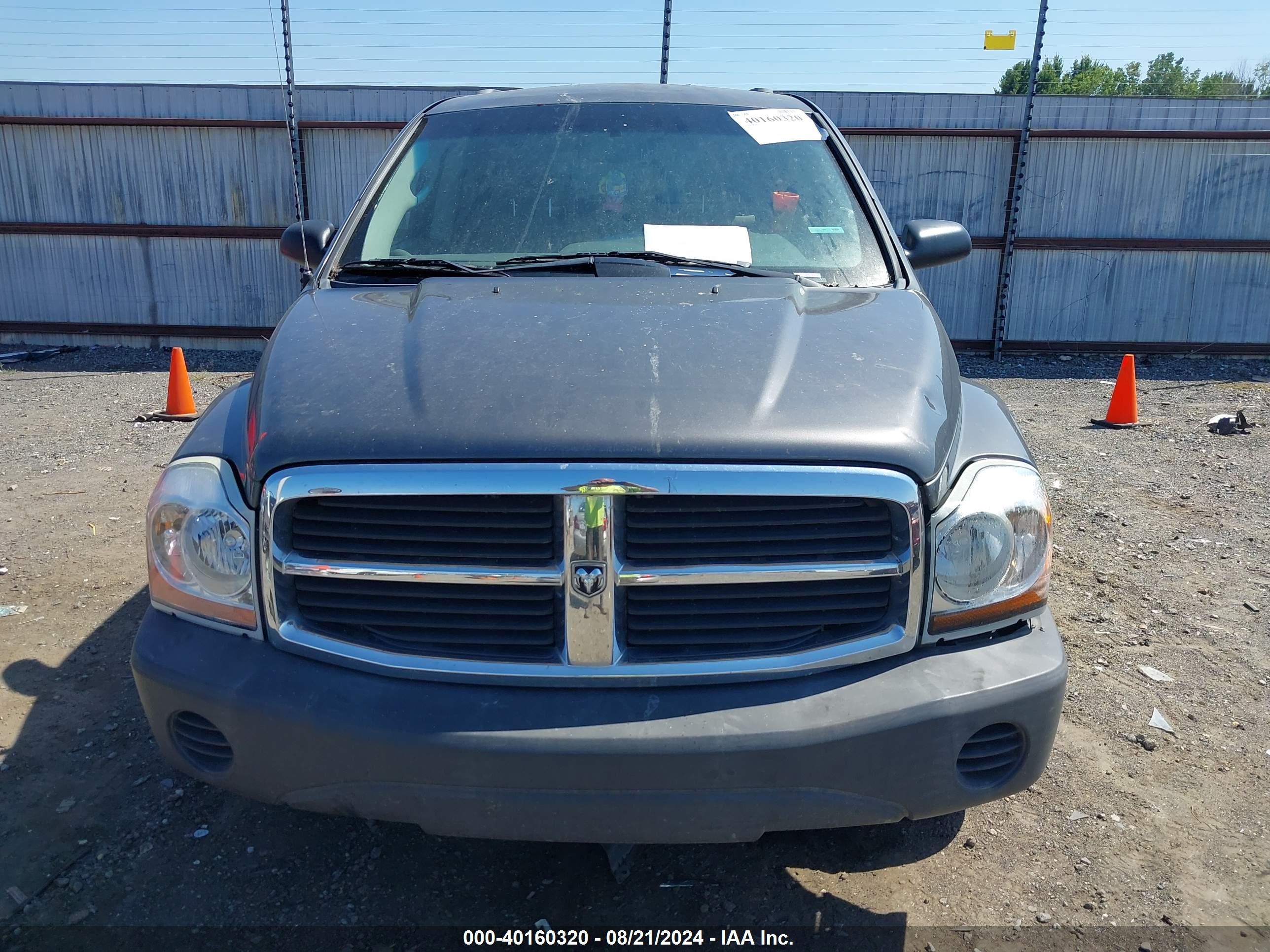 DODGE DURANGO image 6