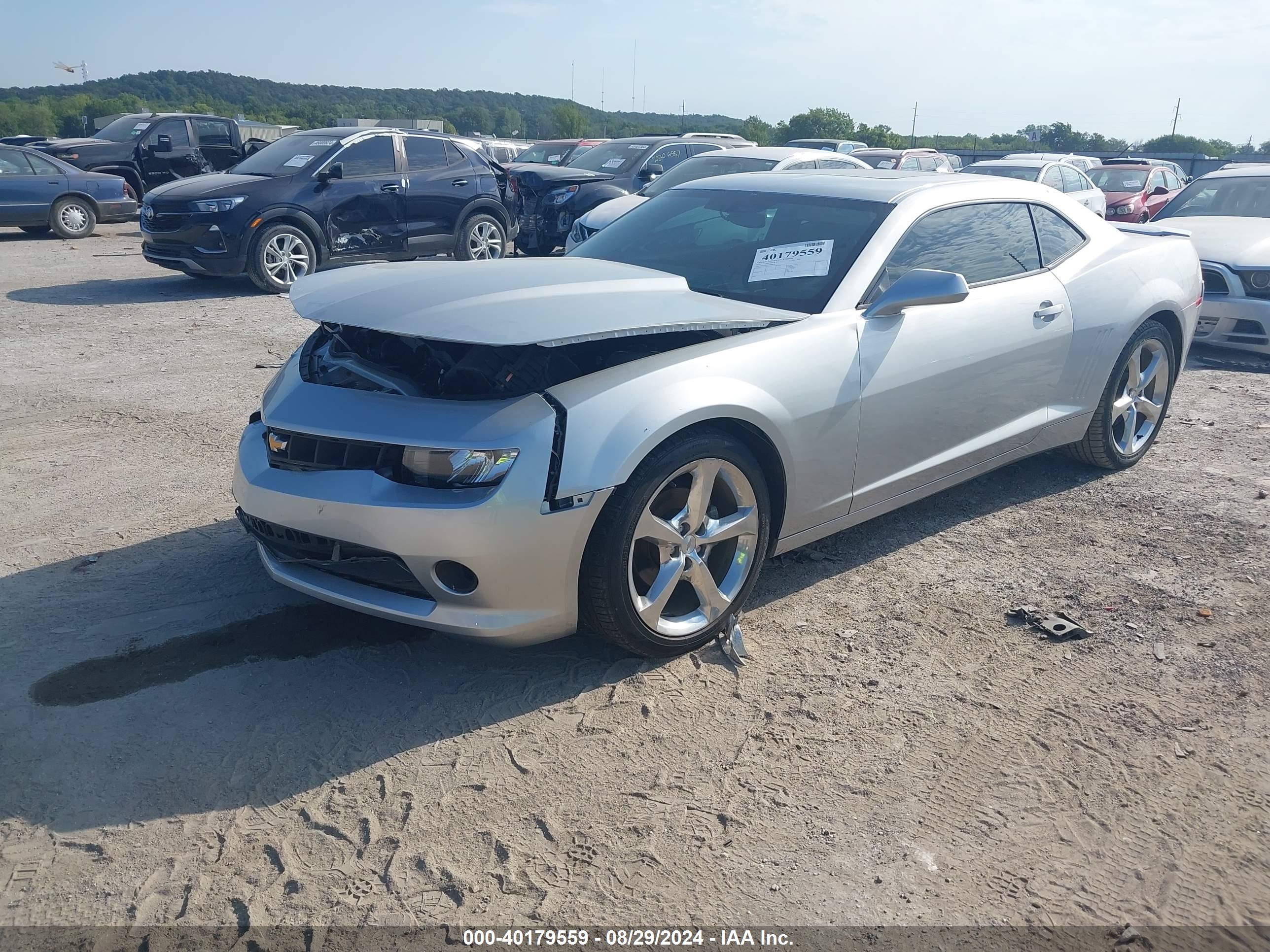 CHEVROLET CAMARO image 2