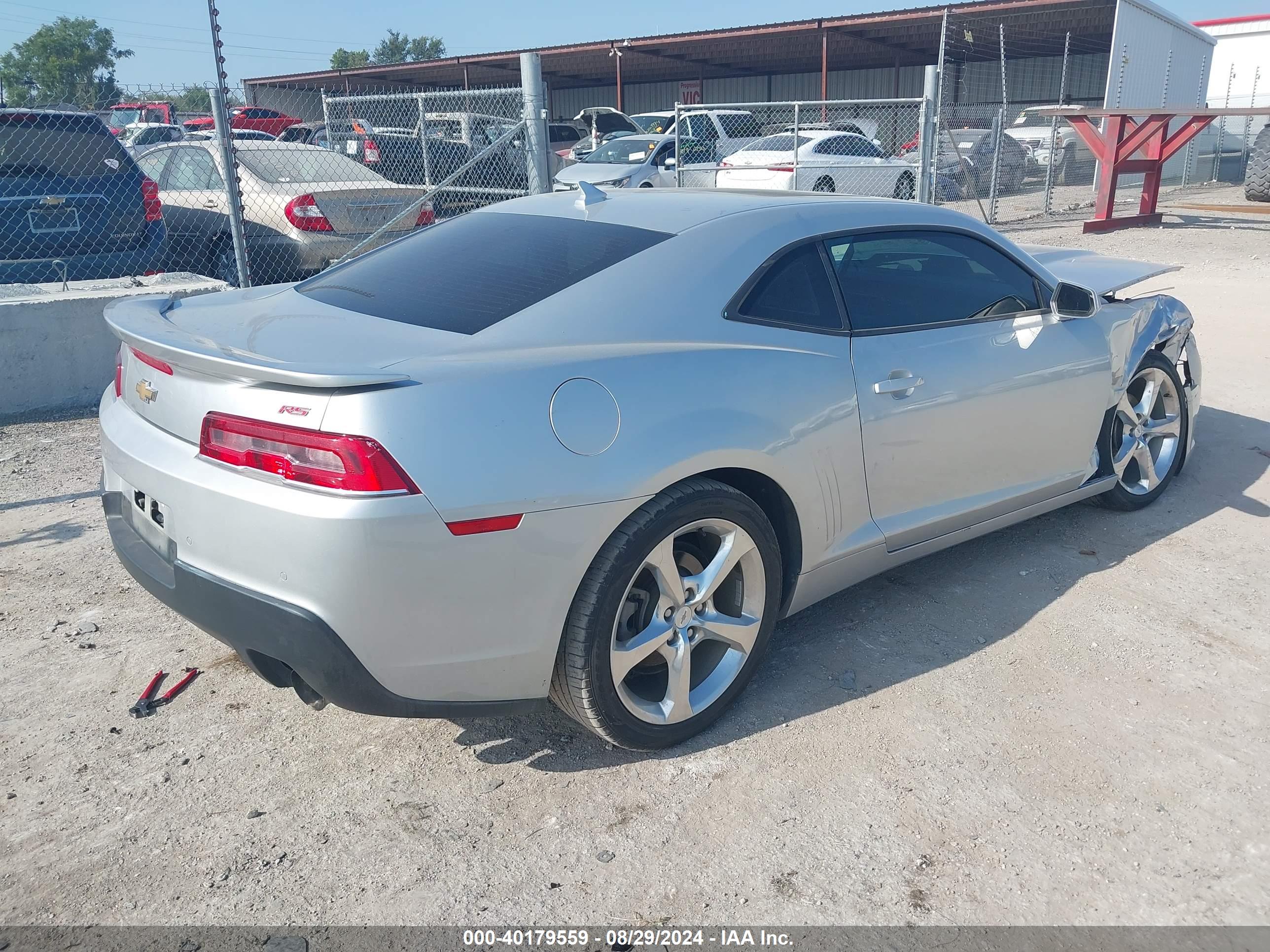 CHEVROLET CAMARO image 4