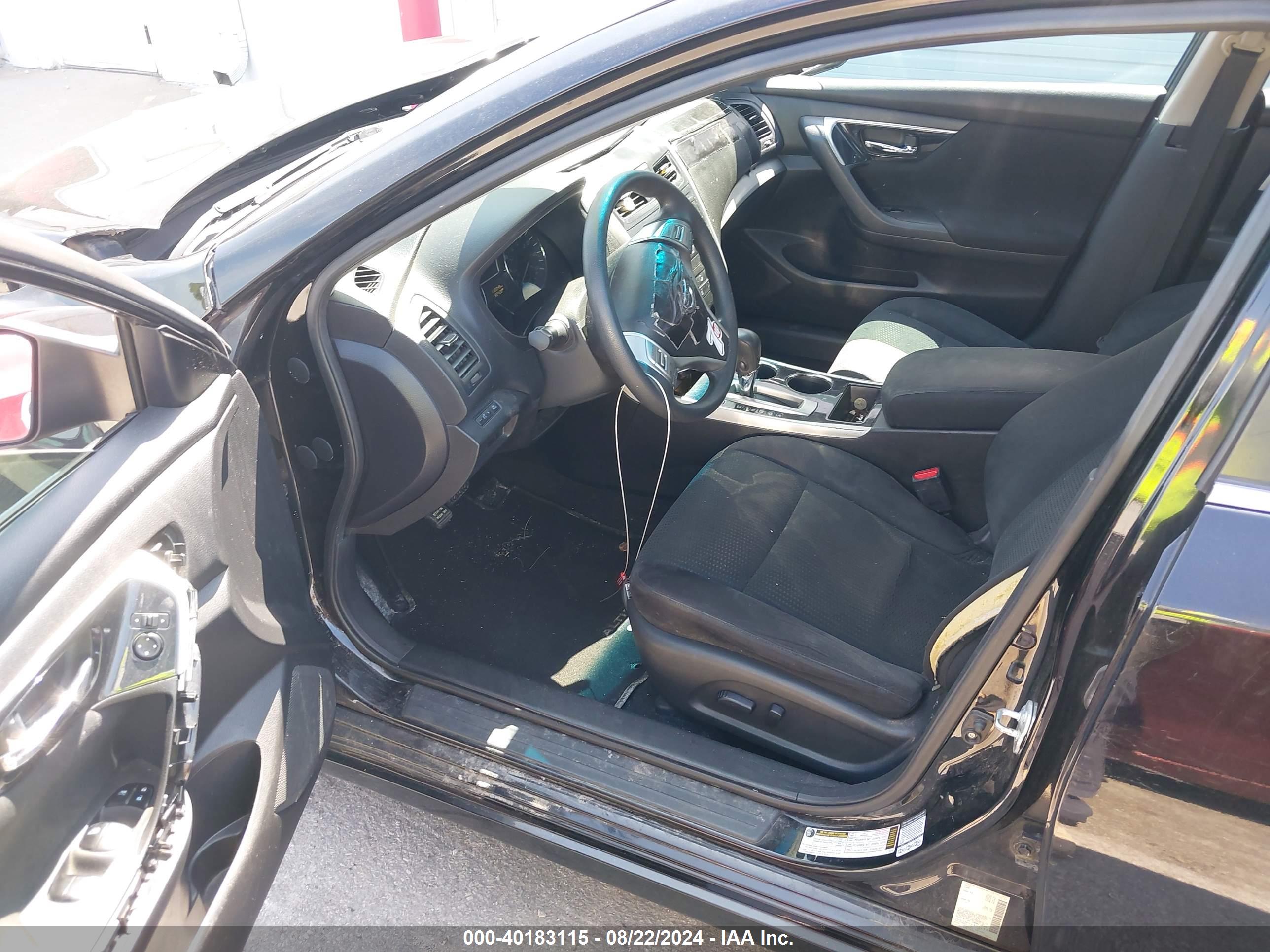 NISSAN ALTIMA image 5