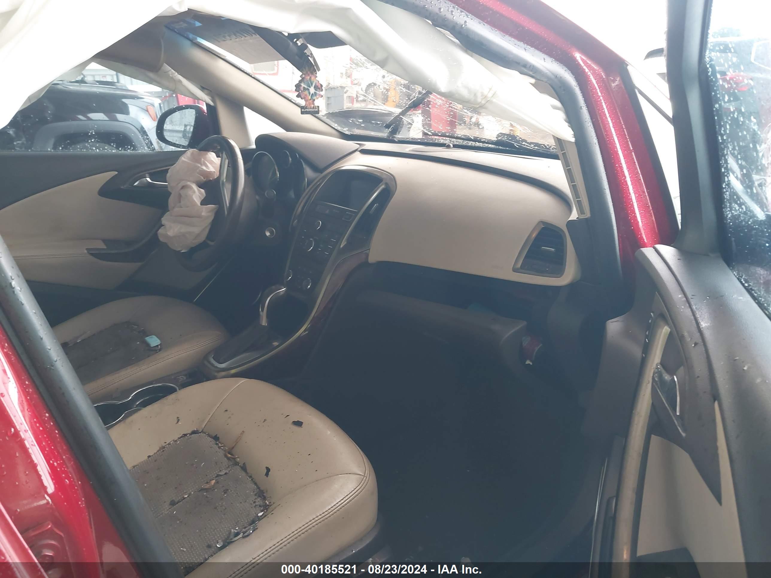 BUICK VERANO image 5