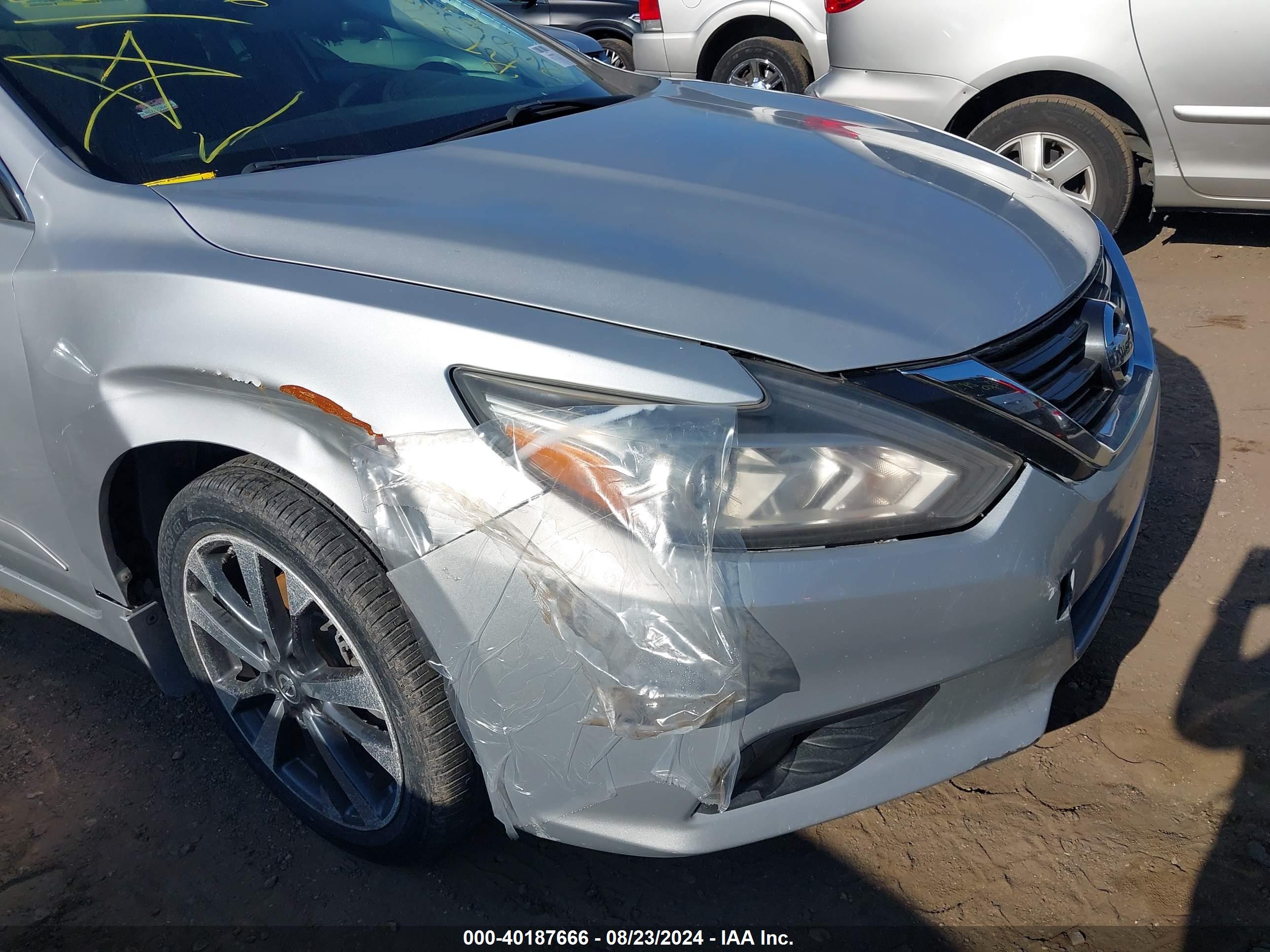 NISSAN ALTIMA image 6