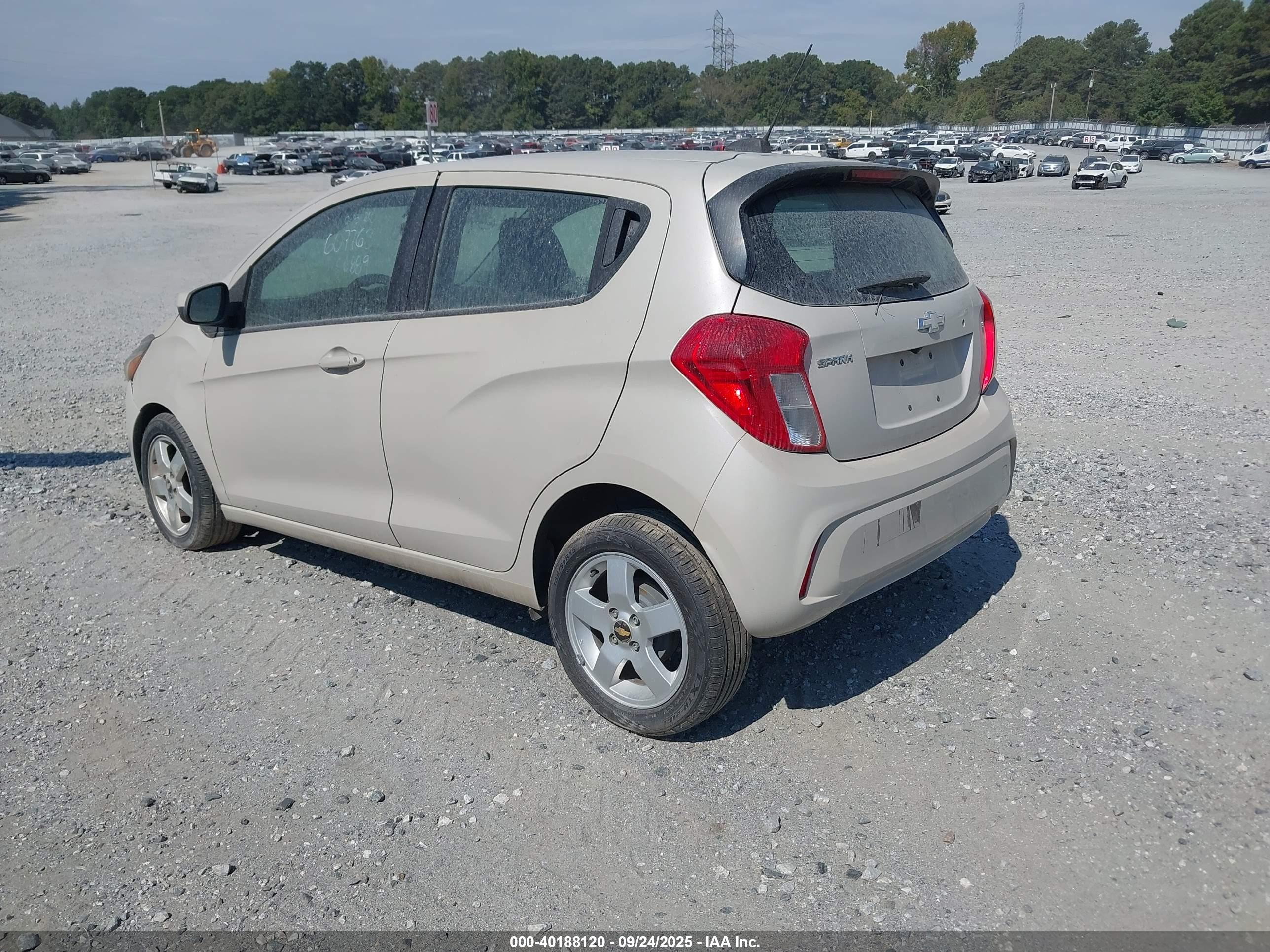 CHEVROLET SPARK image 3