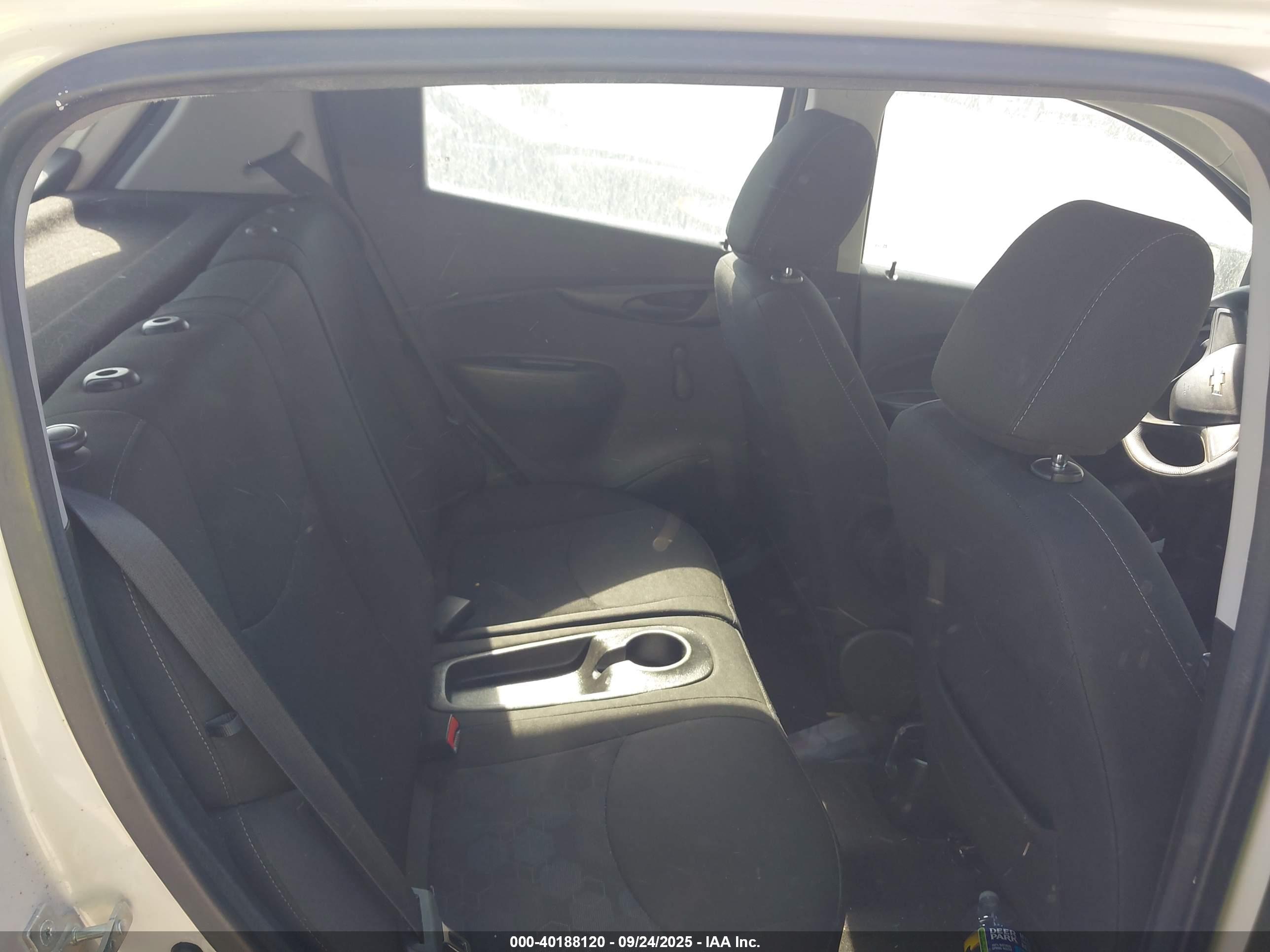 CHEVROLET SPARK image 8