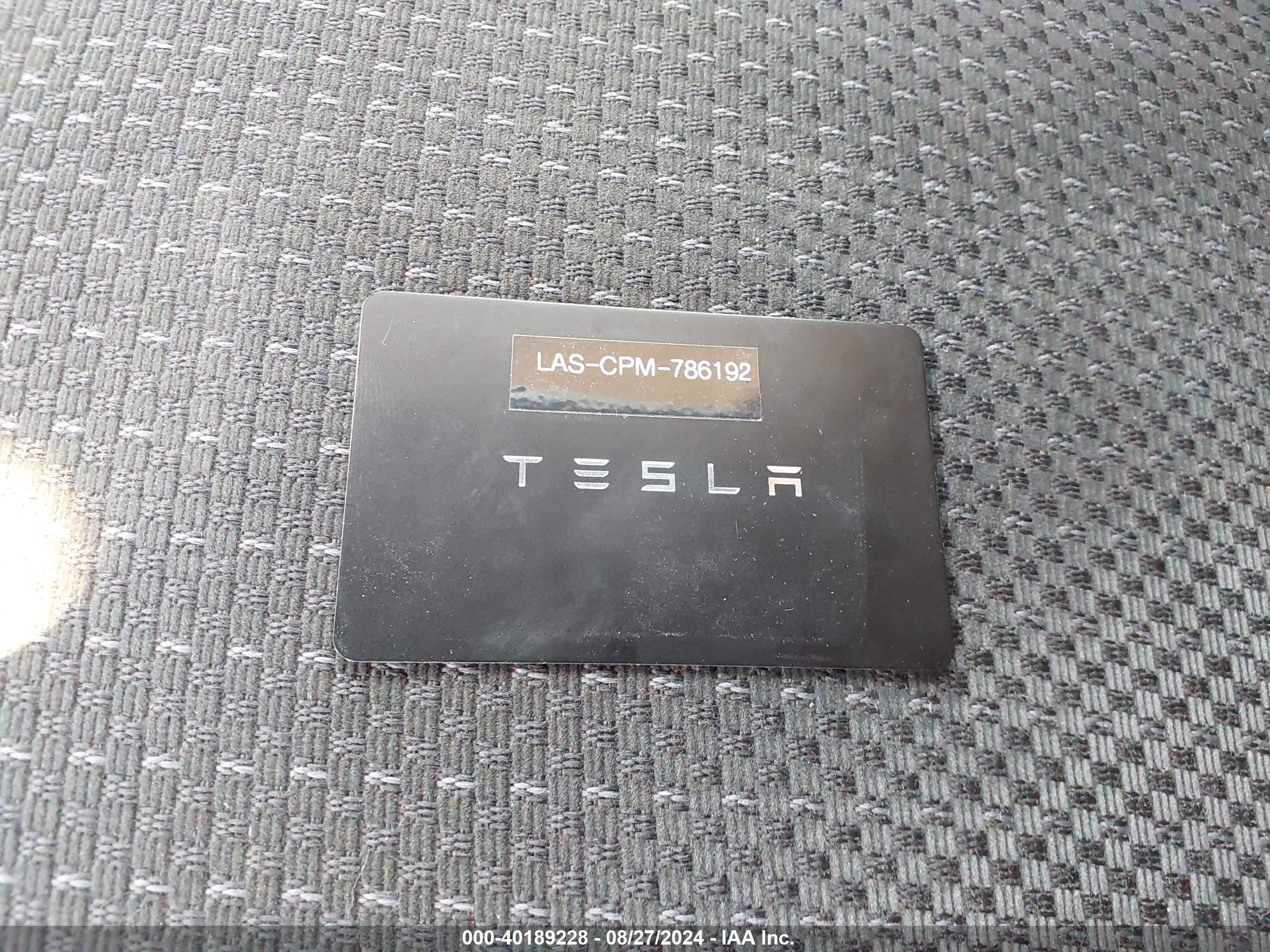 TESLA MODEL image 11