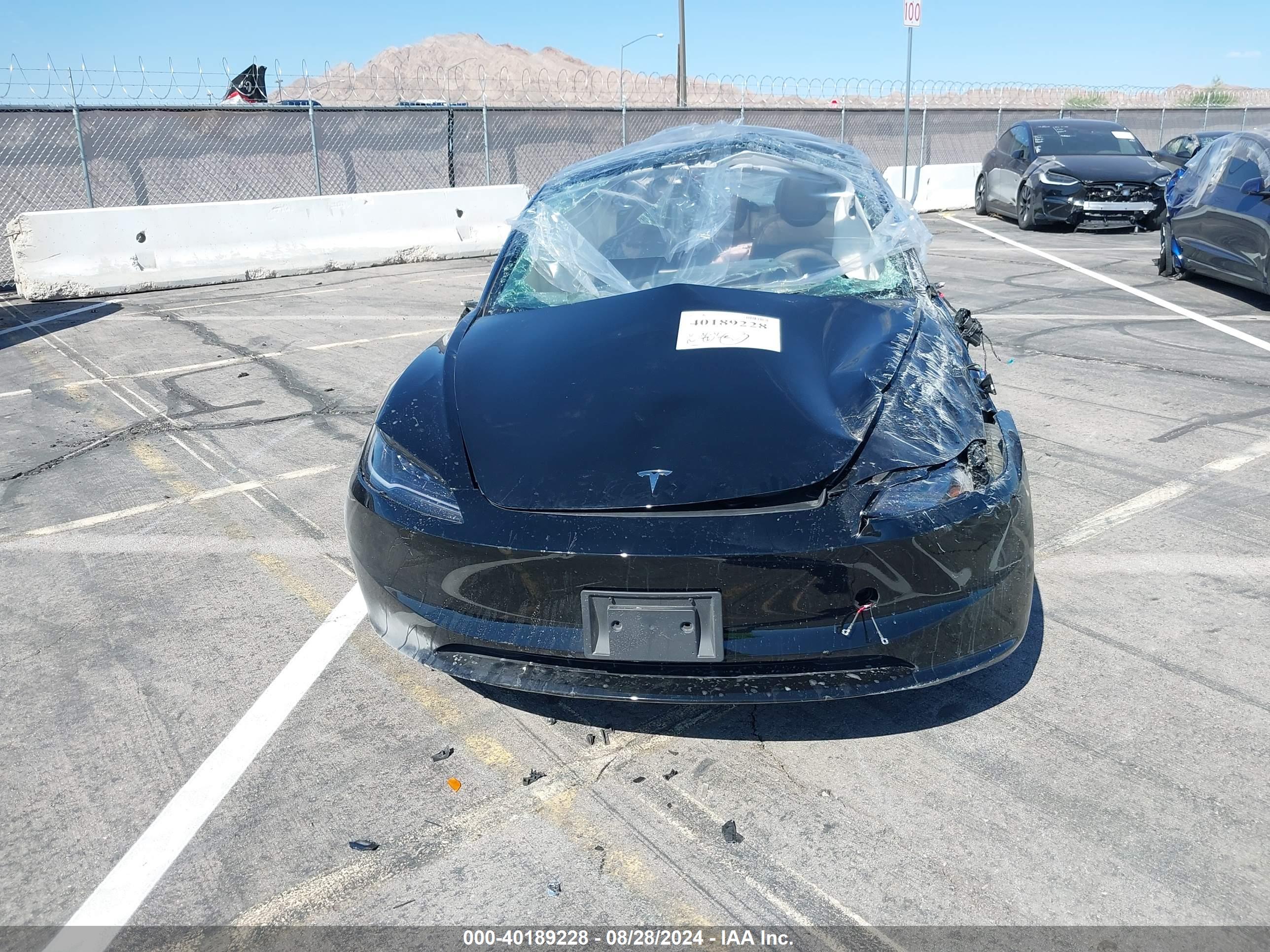 TESLA MODEL image 6