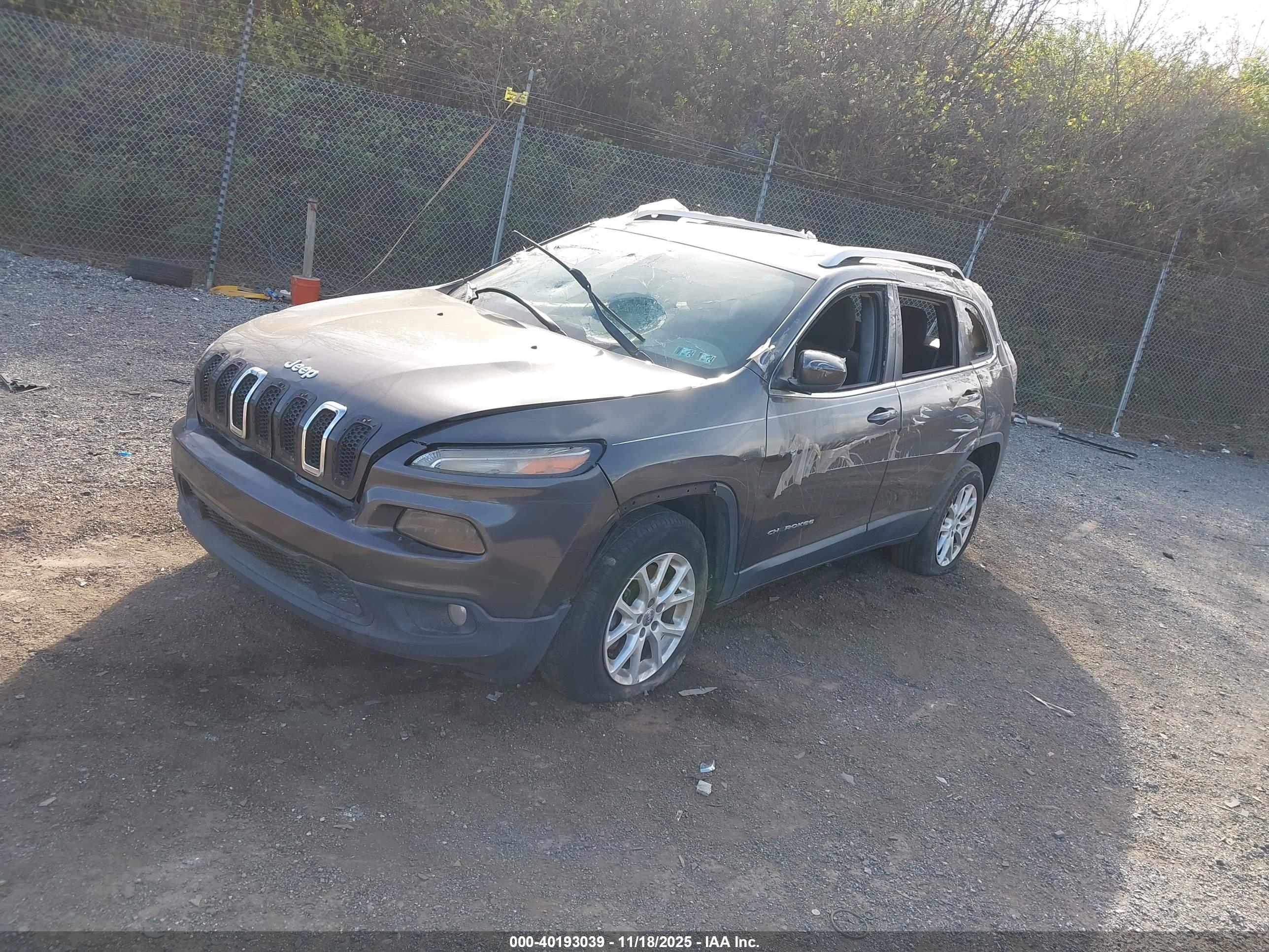 JEEP CHEROKEE image 2