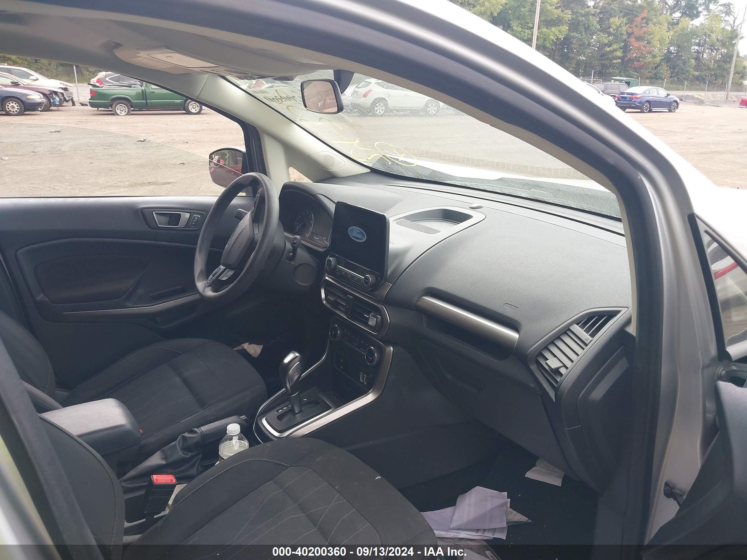 FORD ECOSPORT image 5