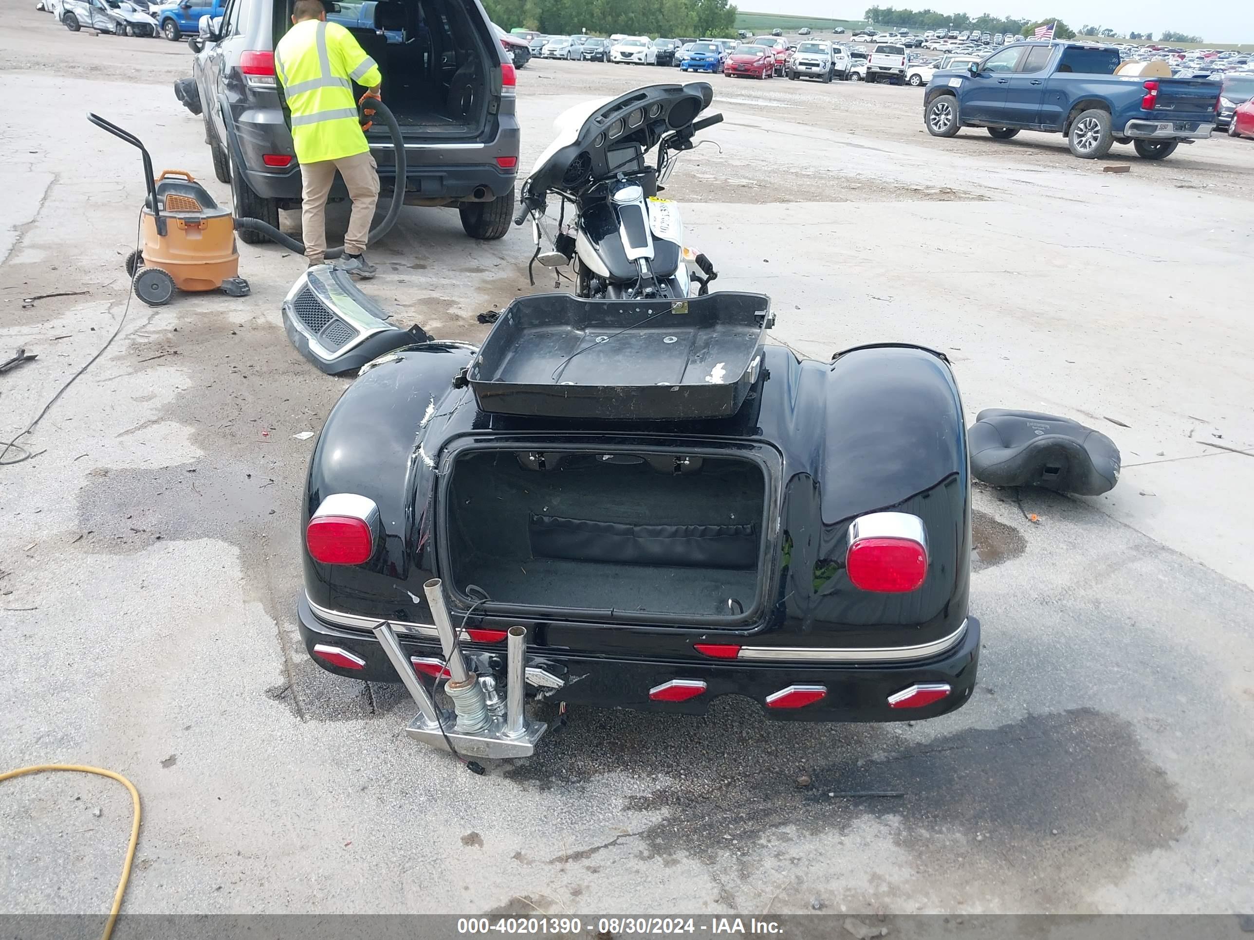HARLEY-DAVIDSON FLHTP image 6
