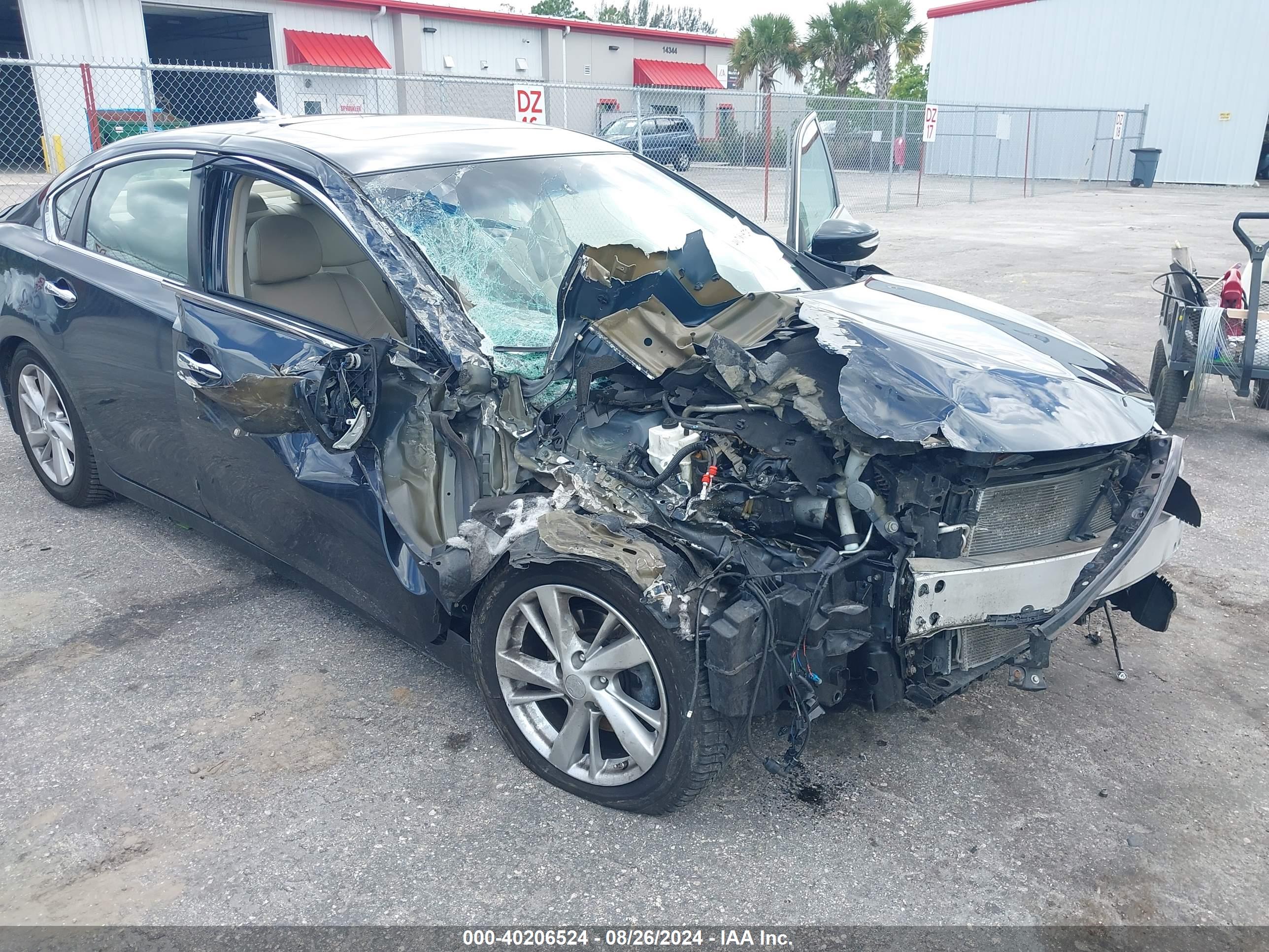 NISSAN ALTIMA image 6