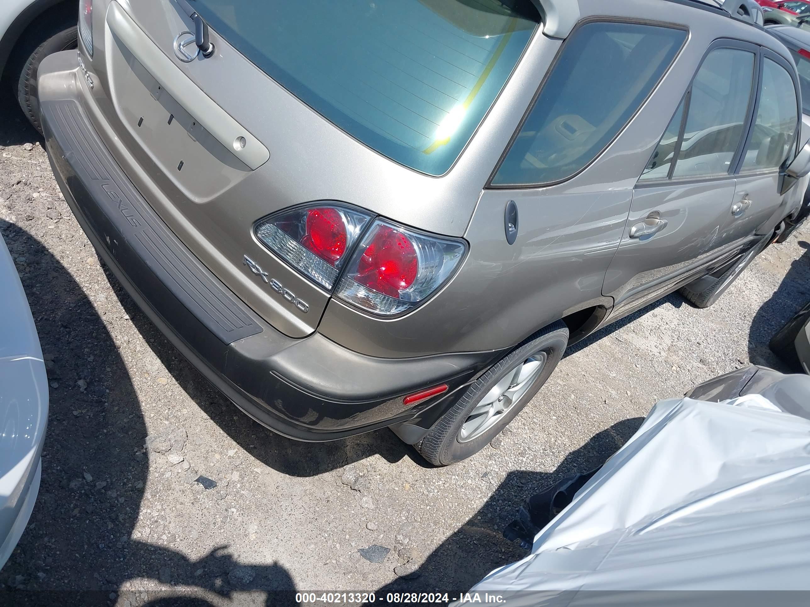 LEXUS RX image 4
