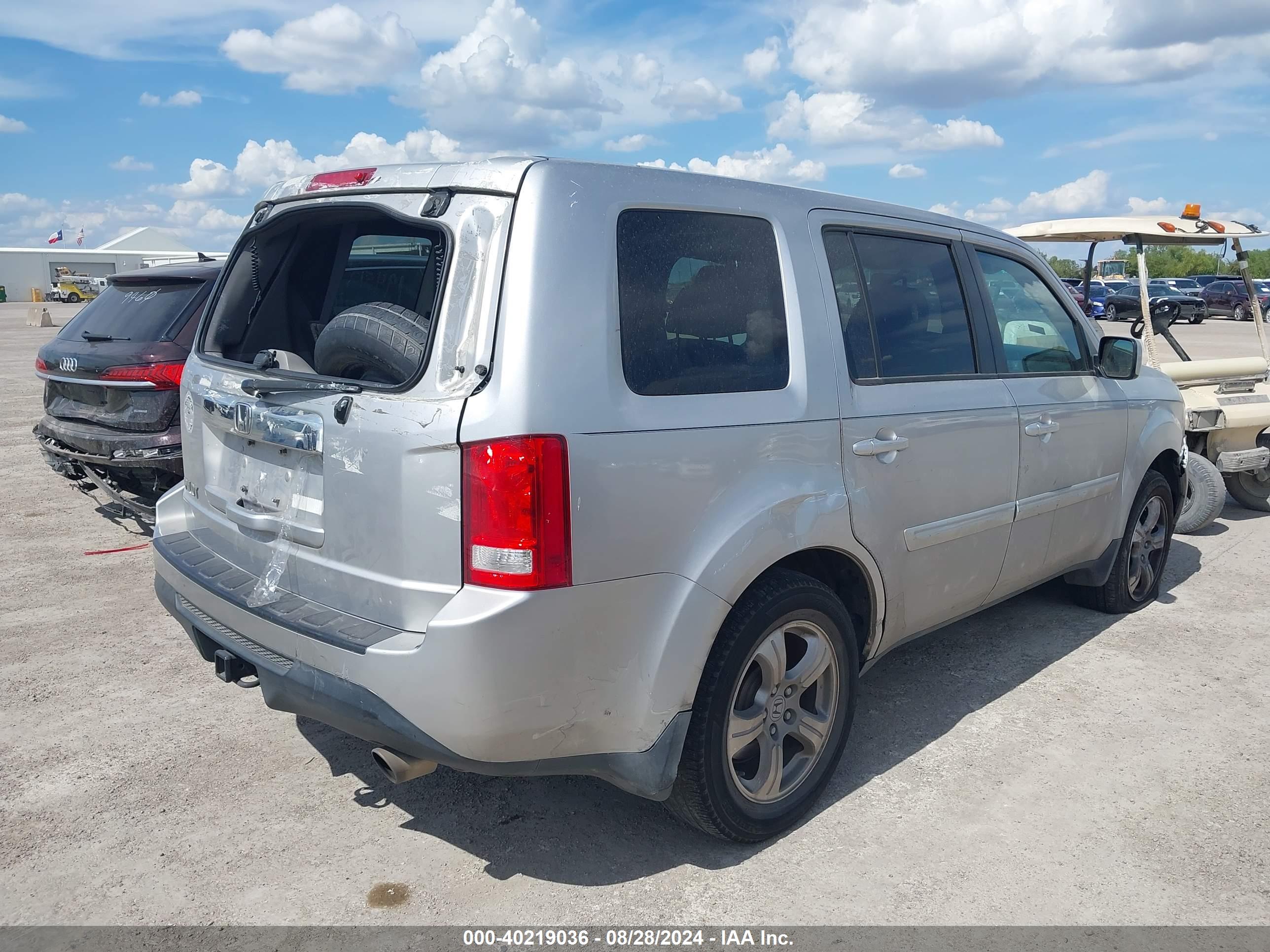HONDA PILOT image 4