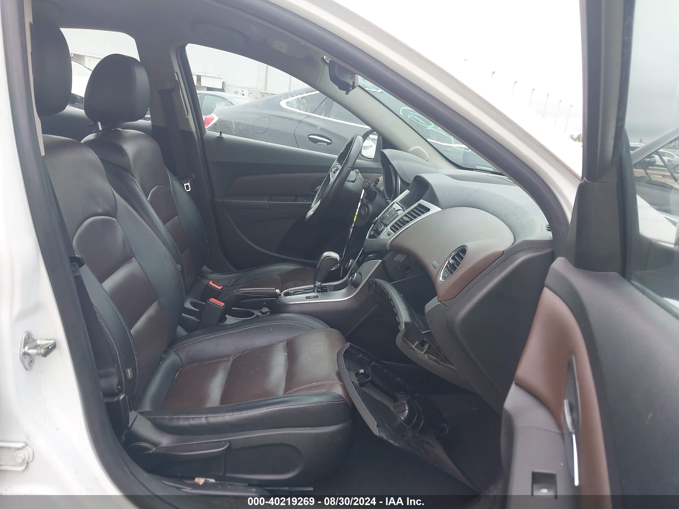 CHEVROLET CRUZE image 5
