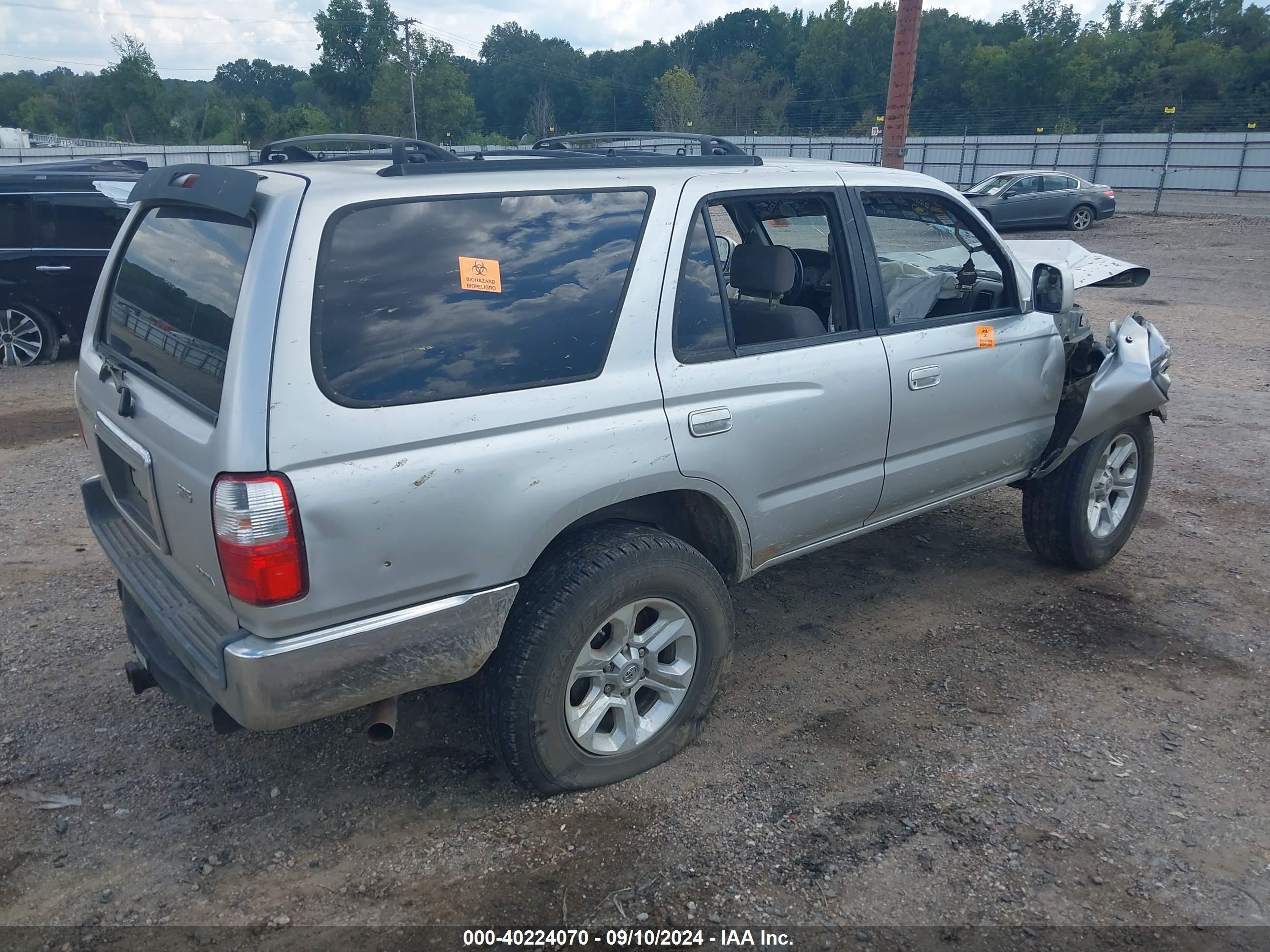 TOYOTA 4RUNNER image 4
