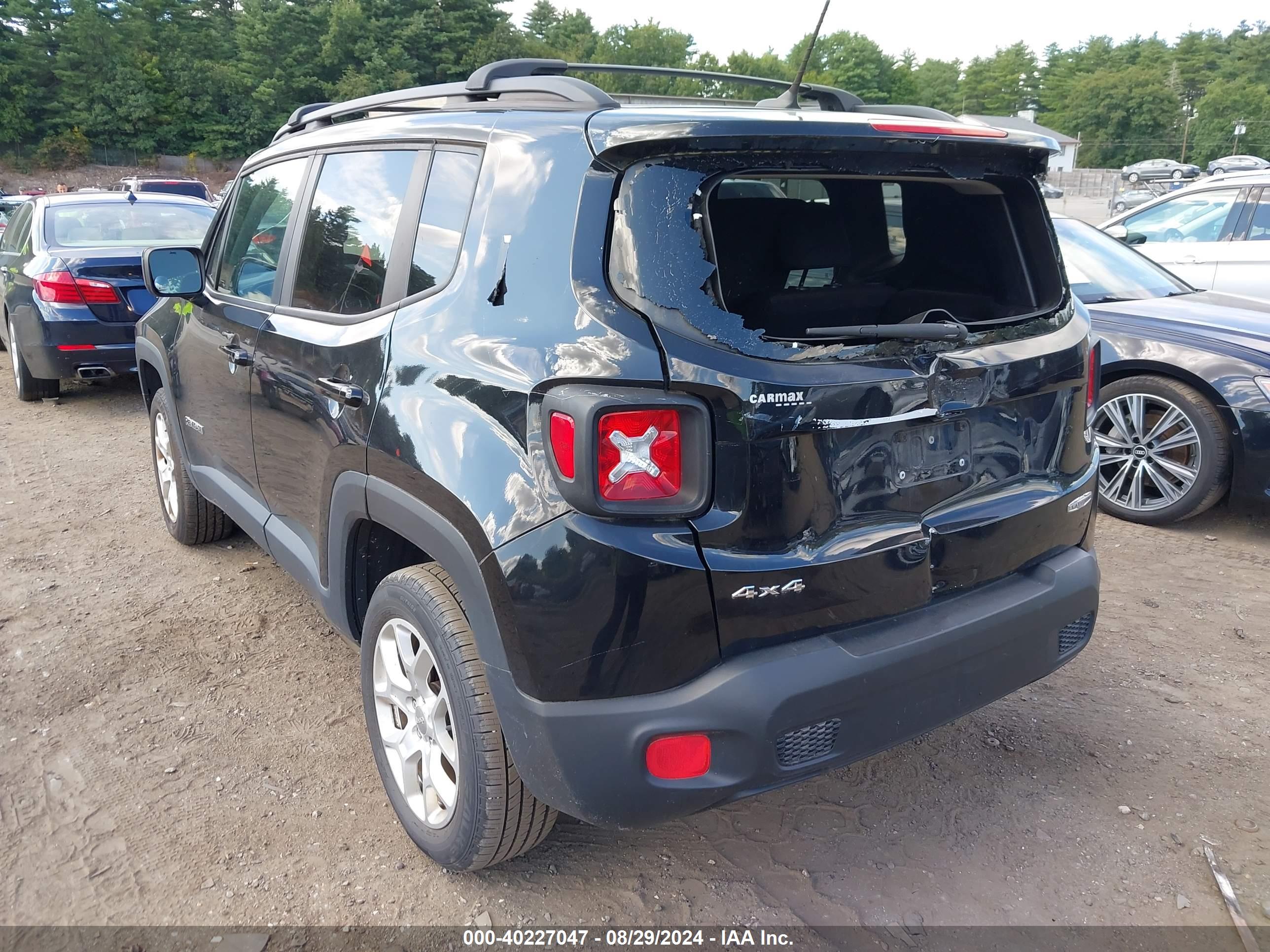 JEEP RENEGADE image 3