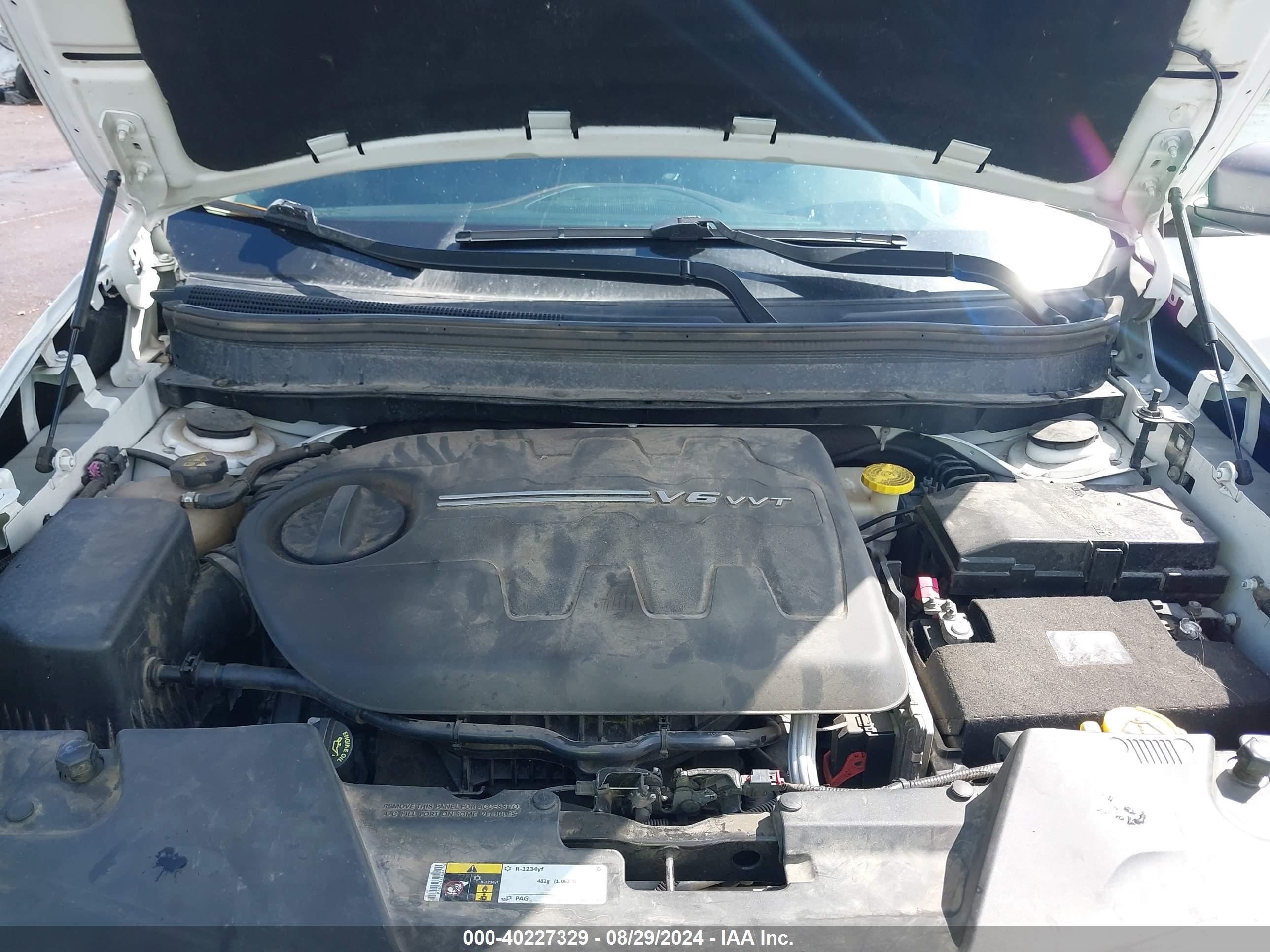 JEEP CHEROKEE image 10
