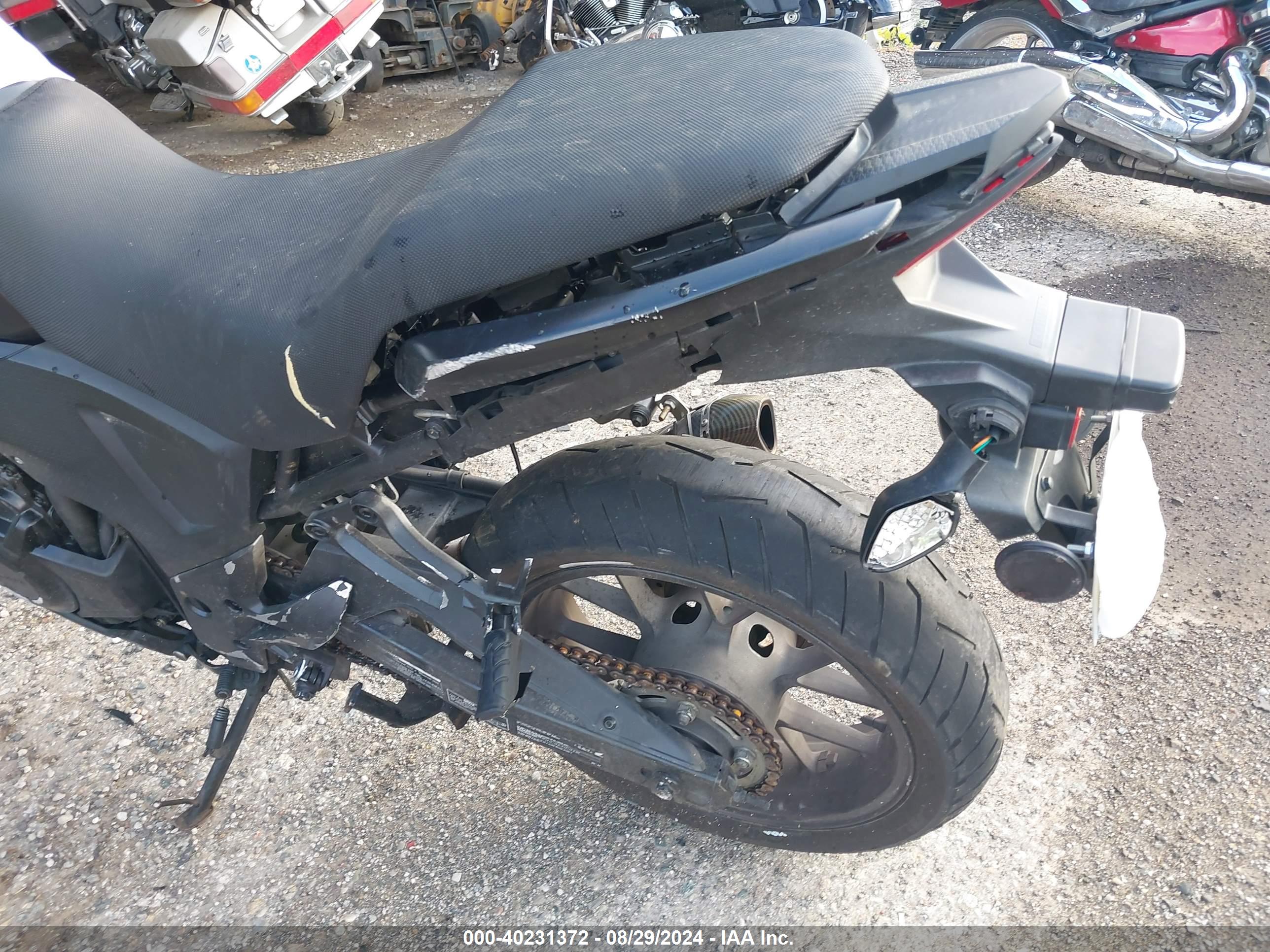 HONDA CB500 image 3
