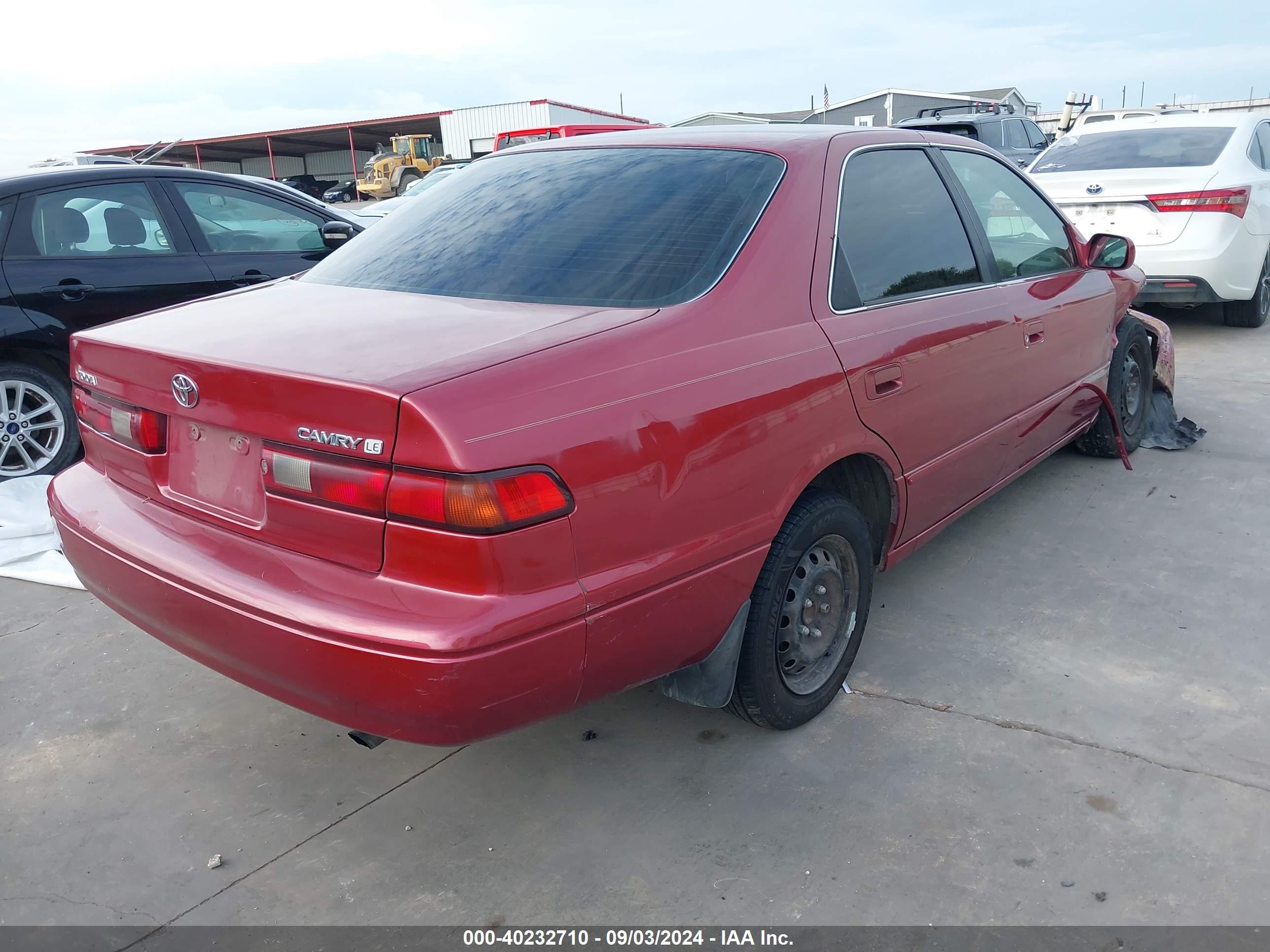 TOYOTA CAMRY image 4