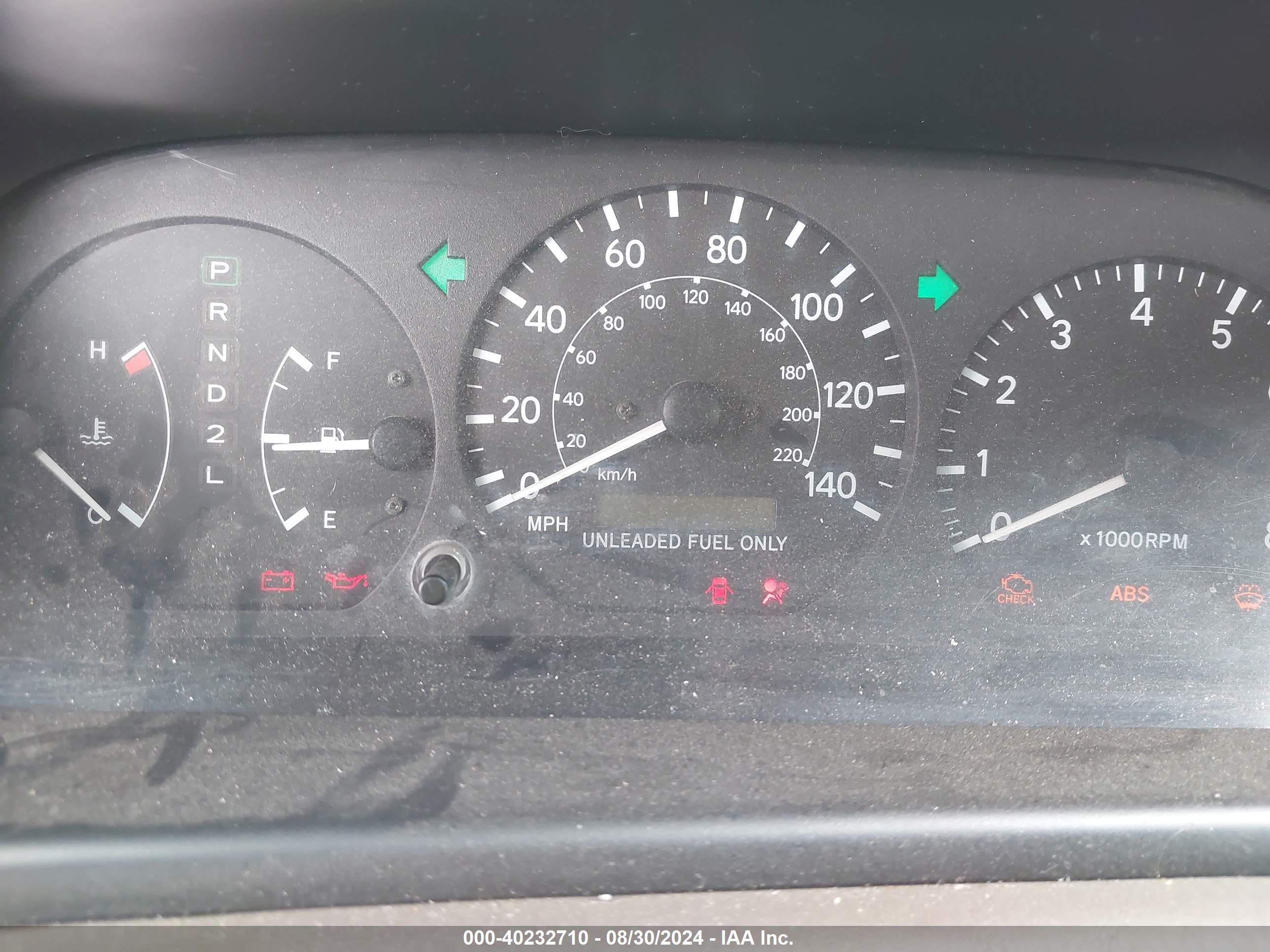 TOYOTA CAMRY image 7