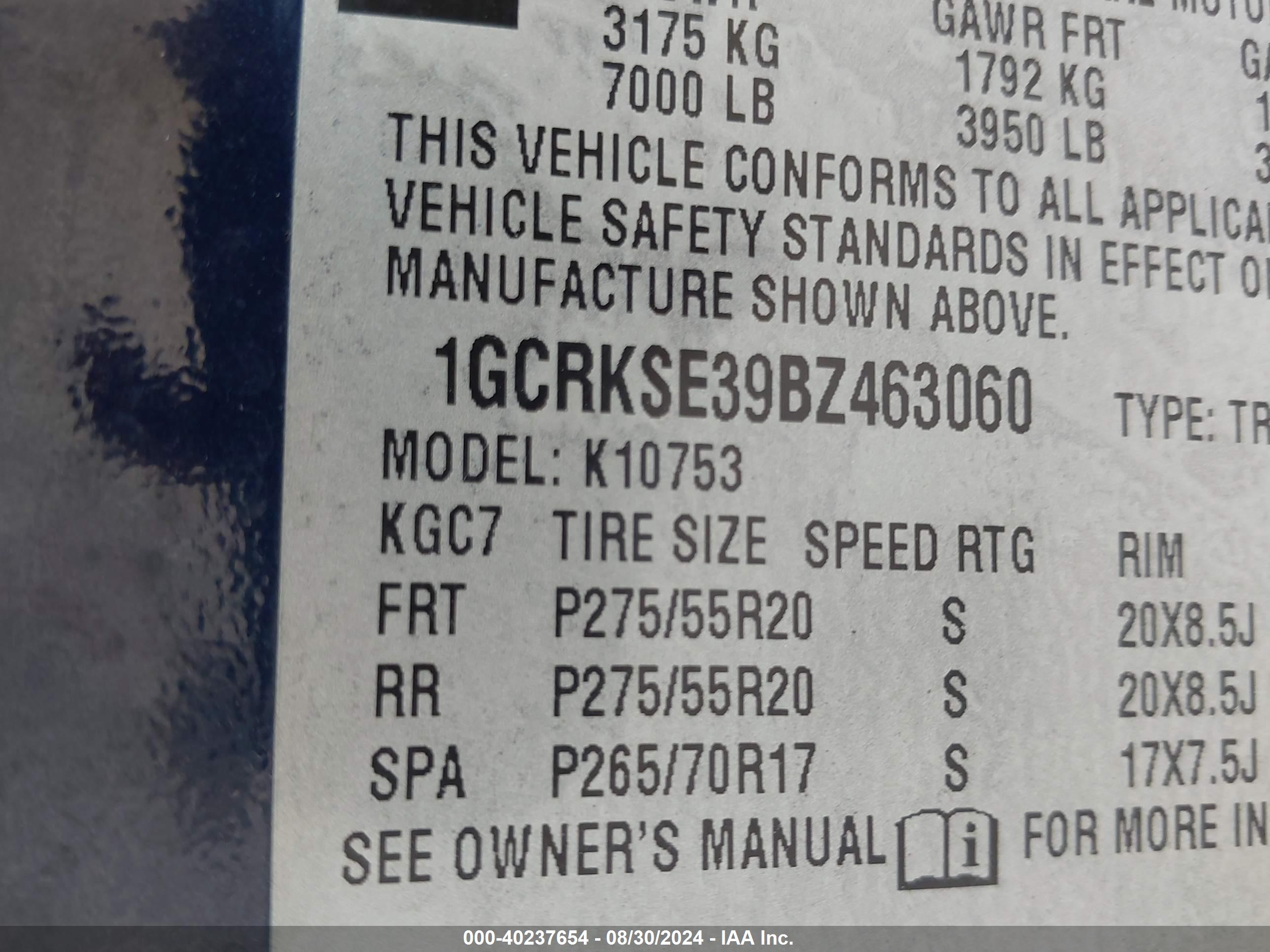 CHEVROLET SILVERADO image 9