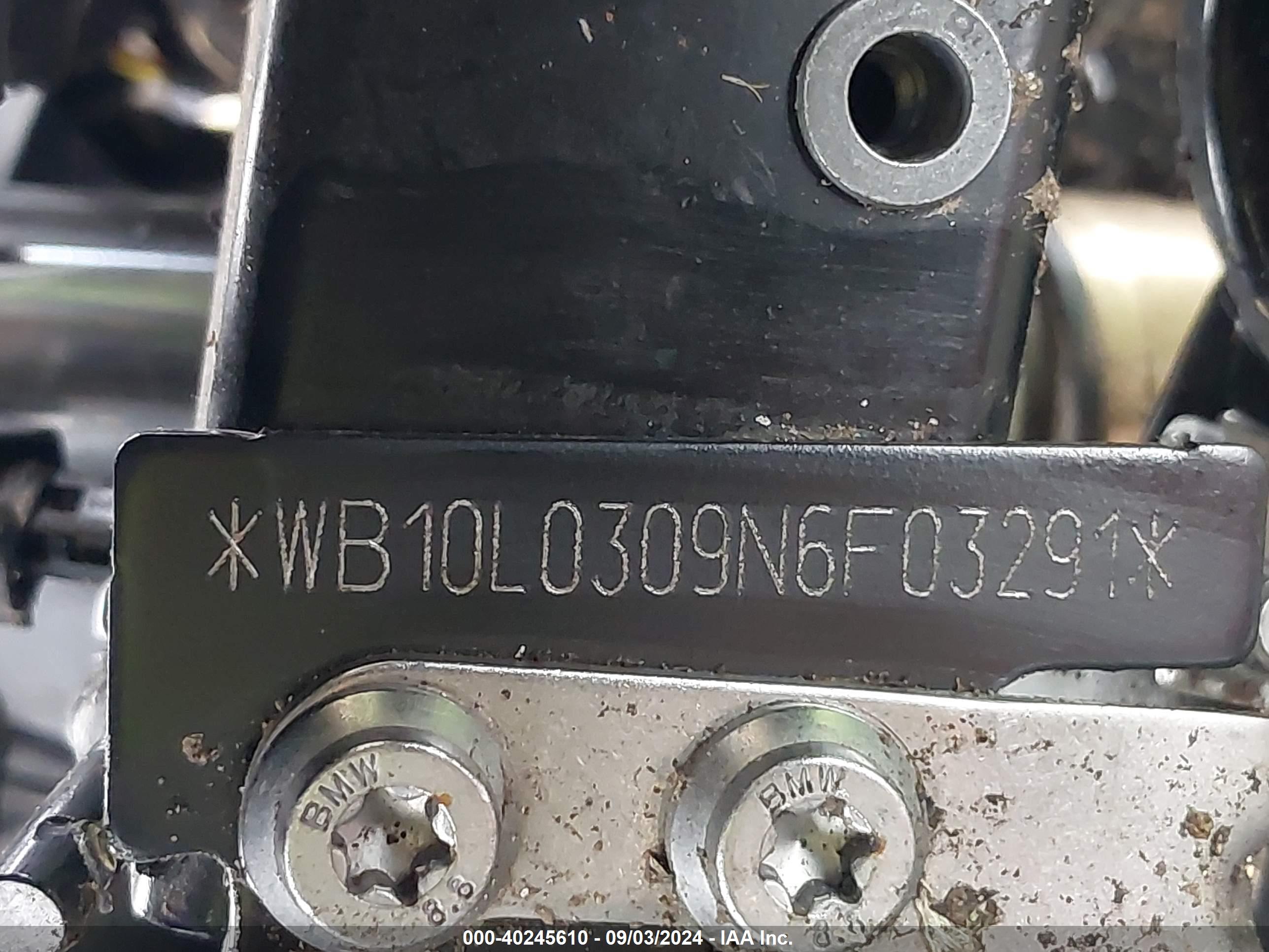 BMW R image 10