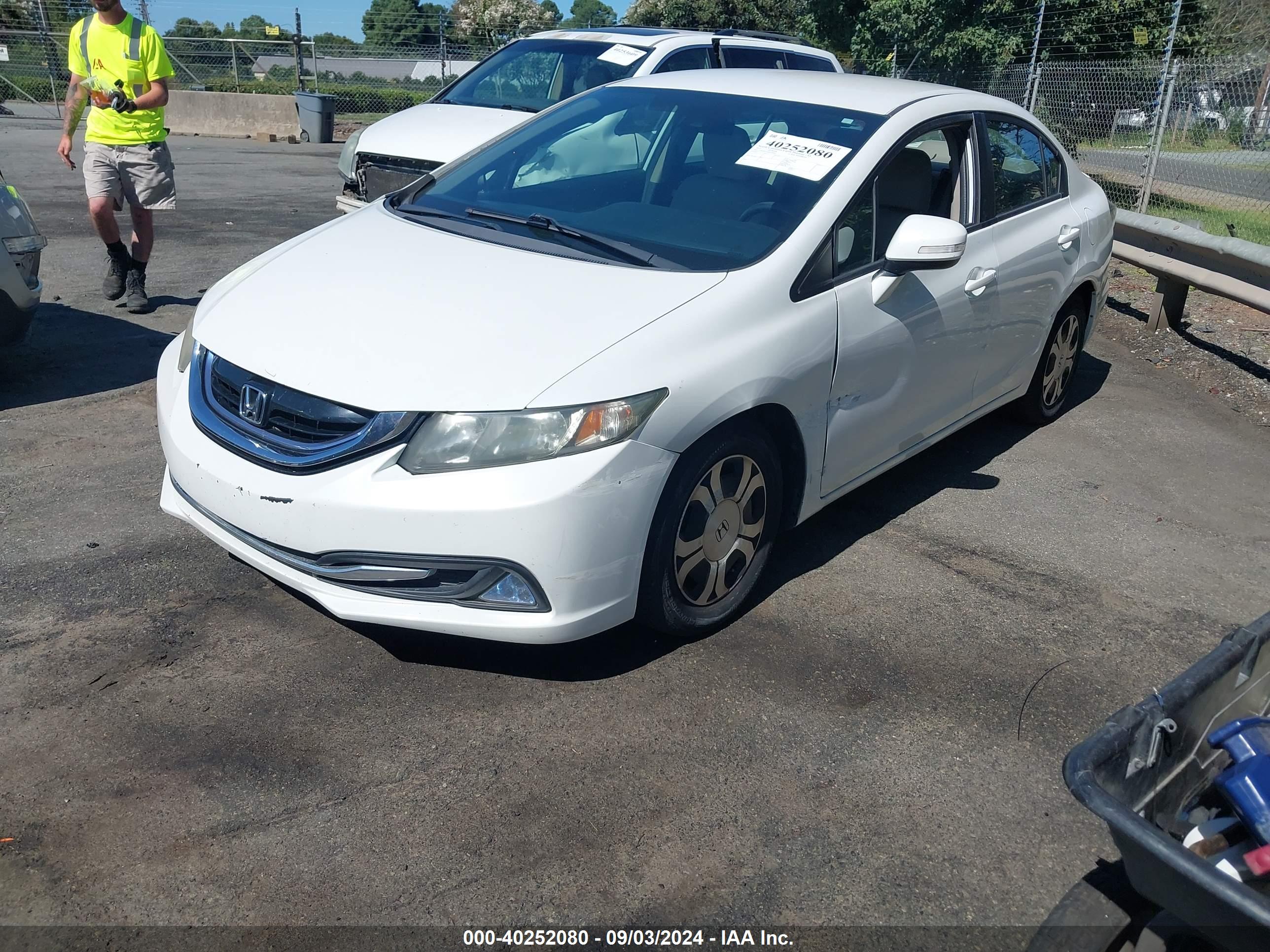 HONDA CIVIC image 2