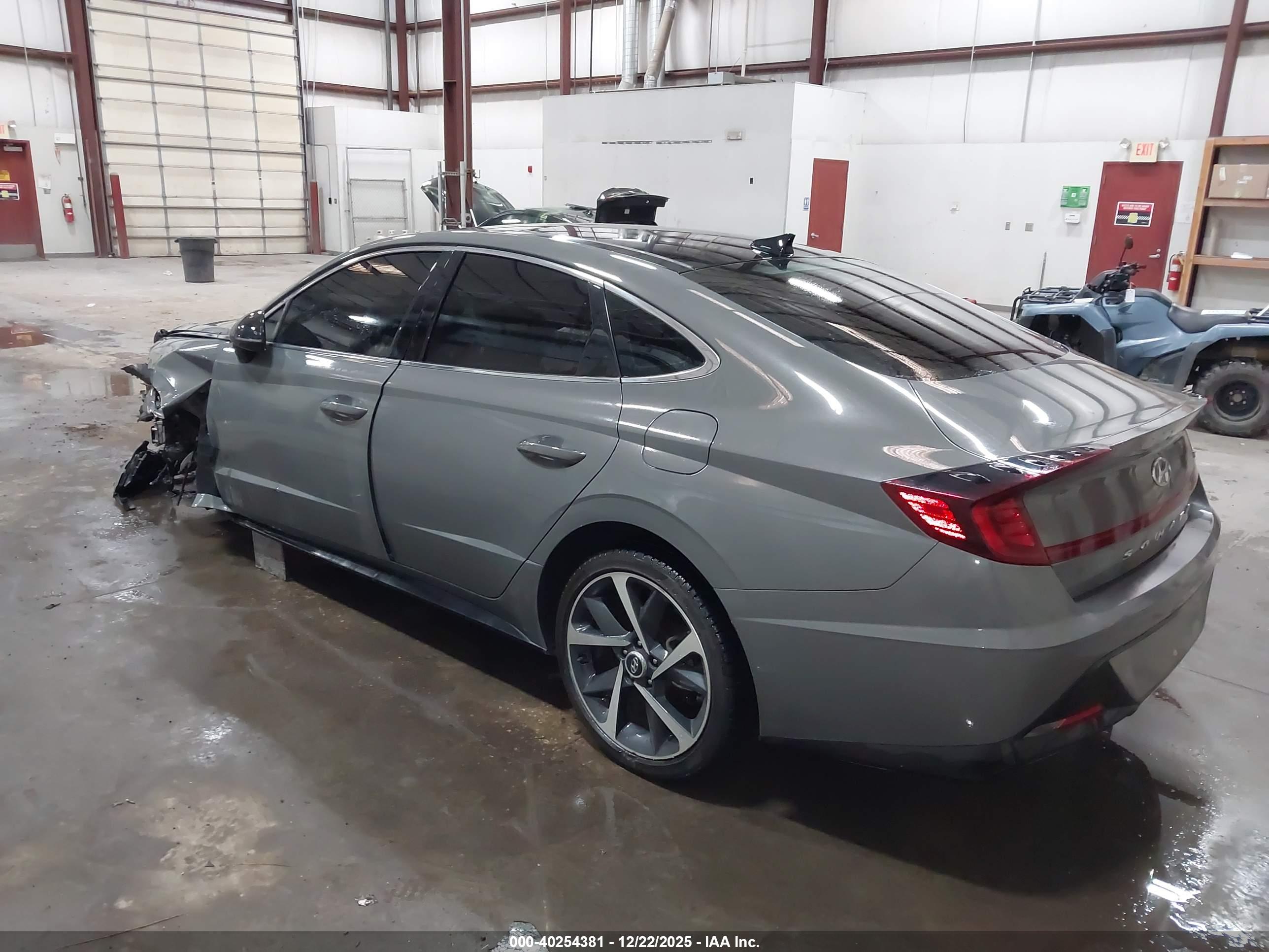 HYUNDAI SONATA image 3