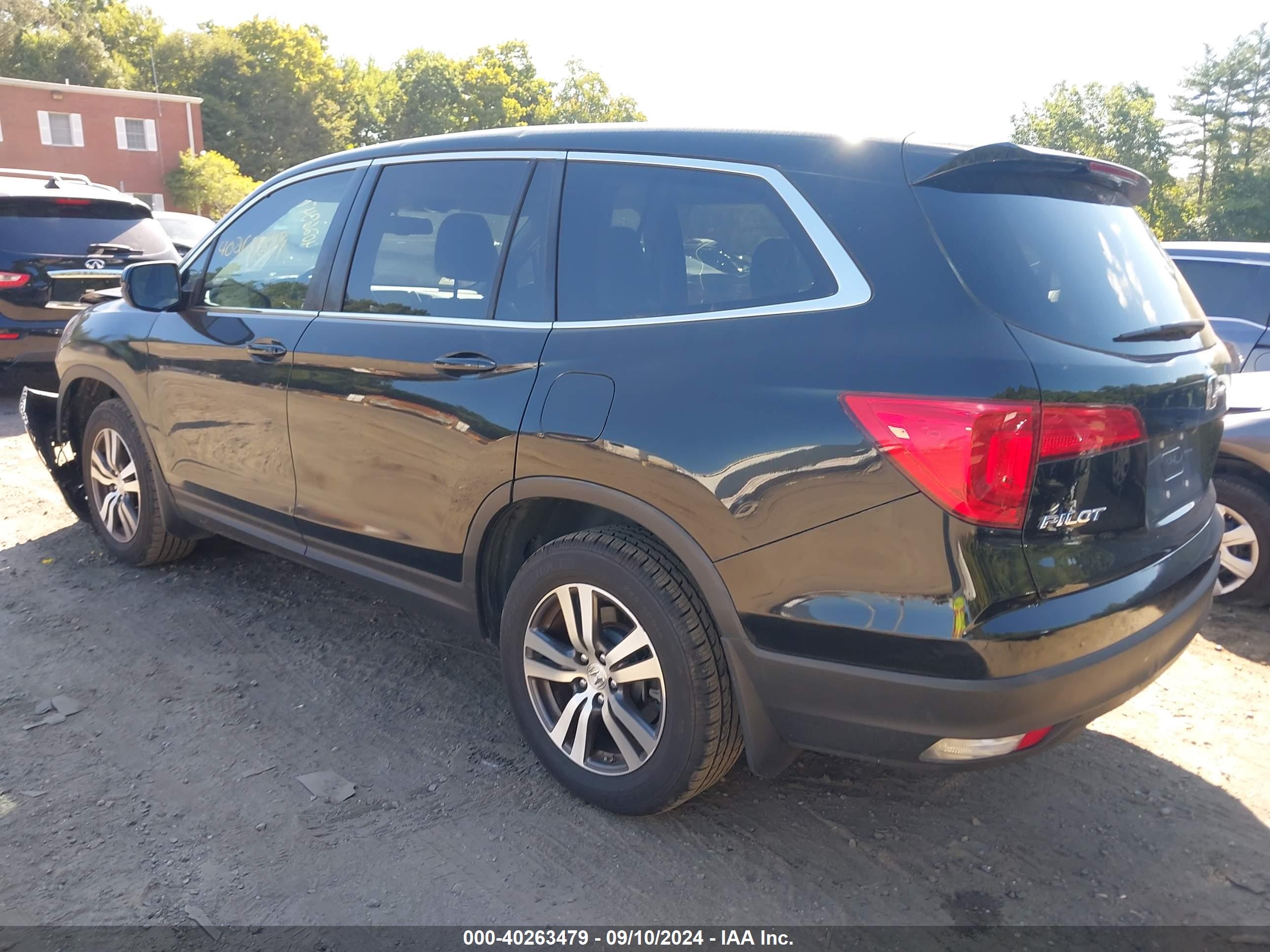 HONDA PILOT image 3