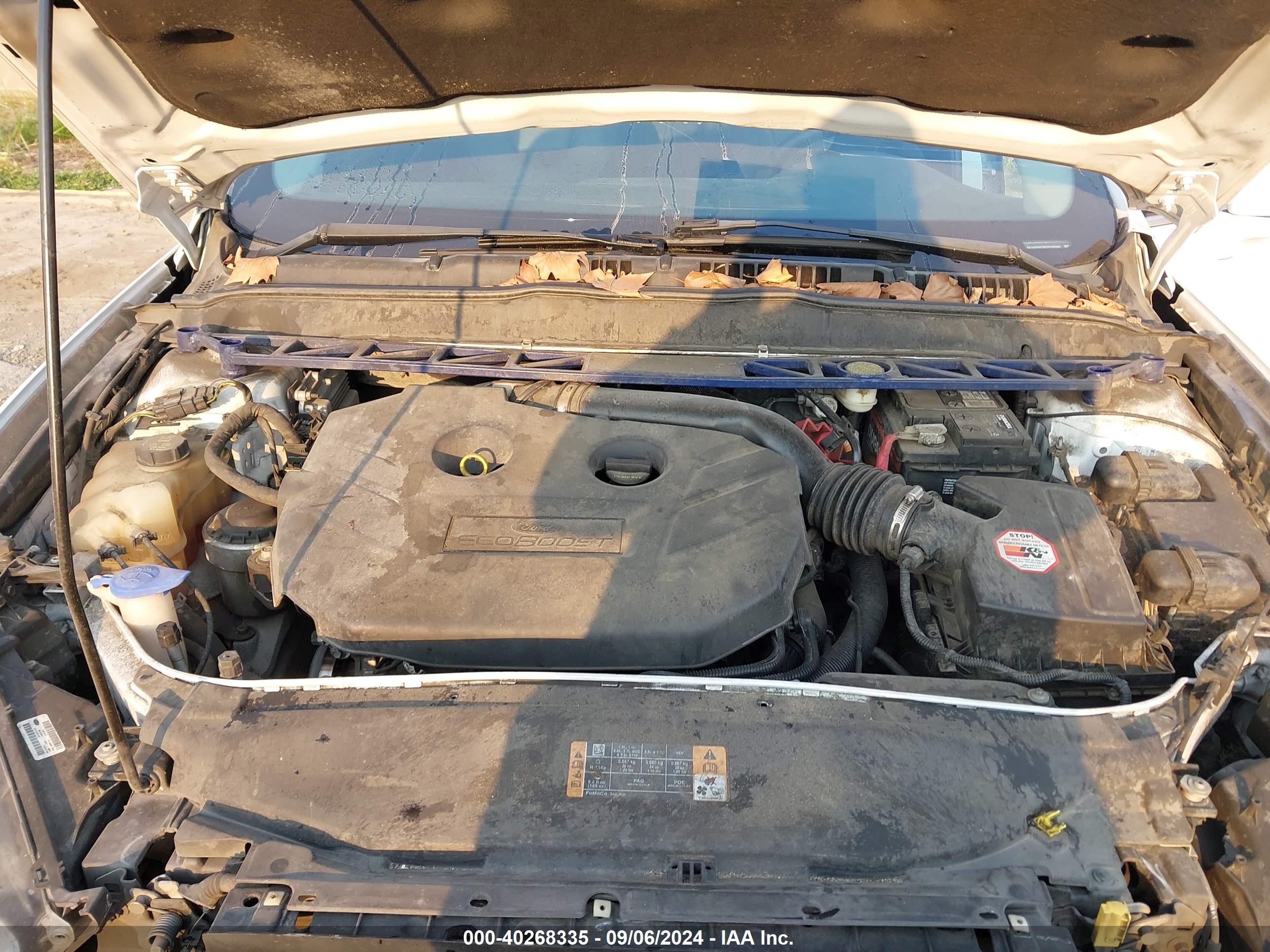 FORD FUSION image 10