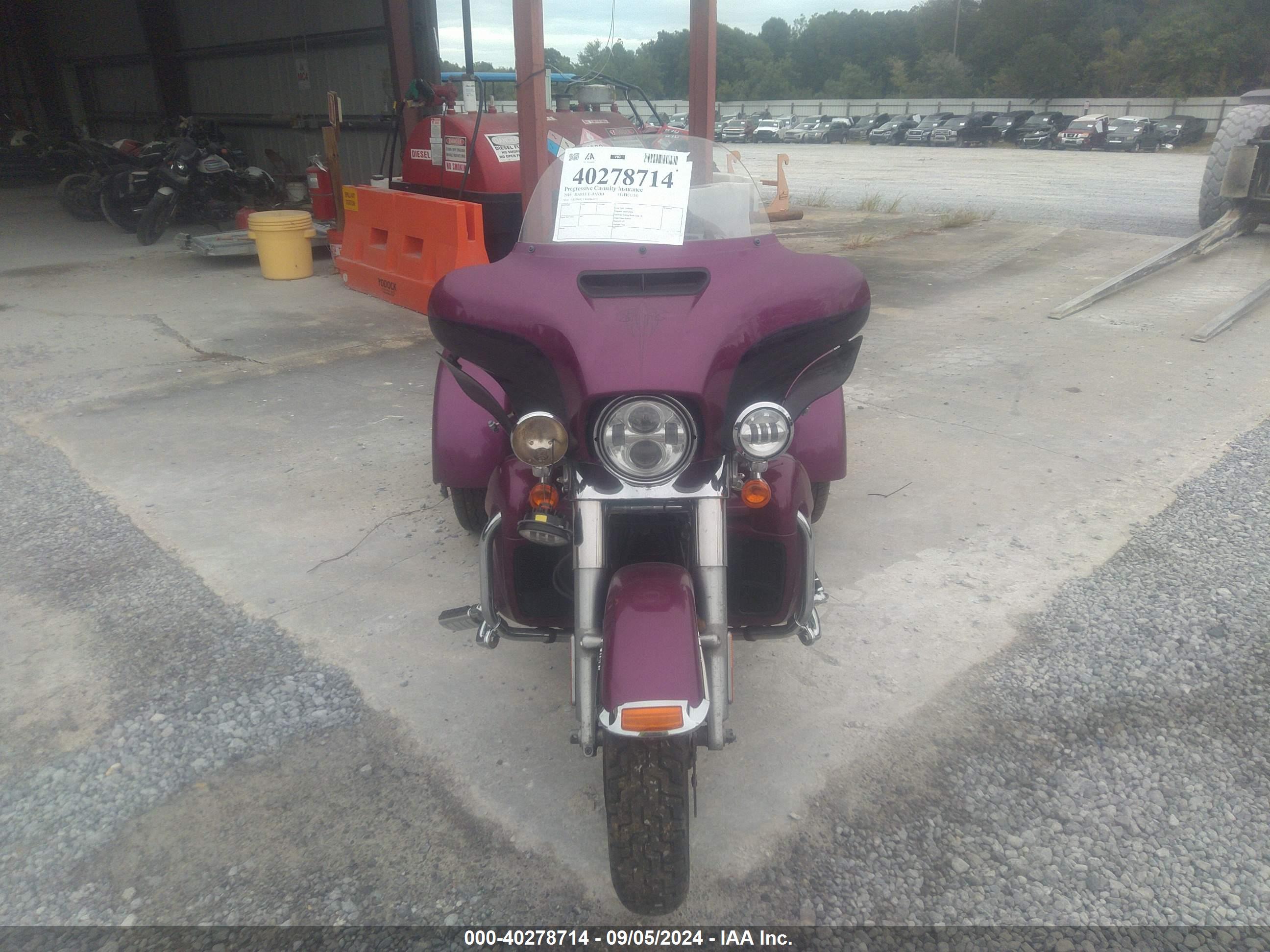 HARLEY-DAVIDSON FLHTCUTG image 5