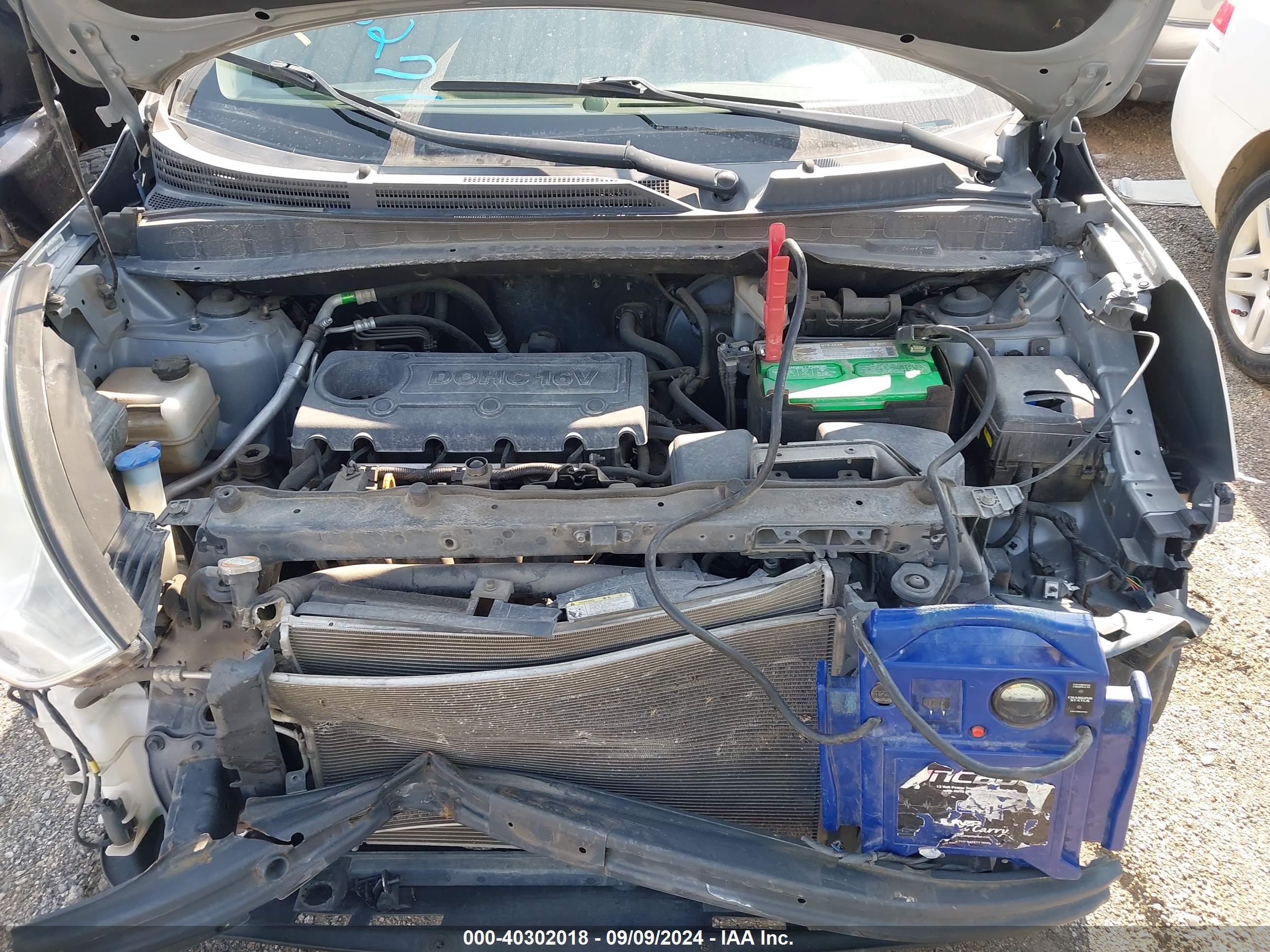 HYUNDAI TUCSON image 10
