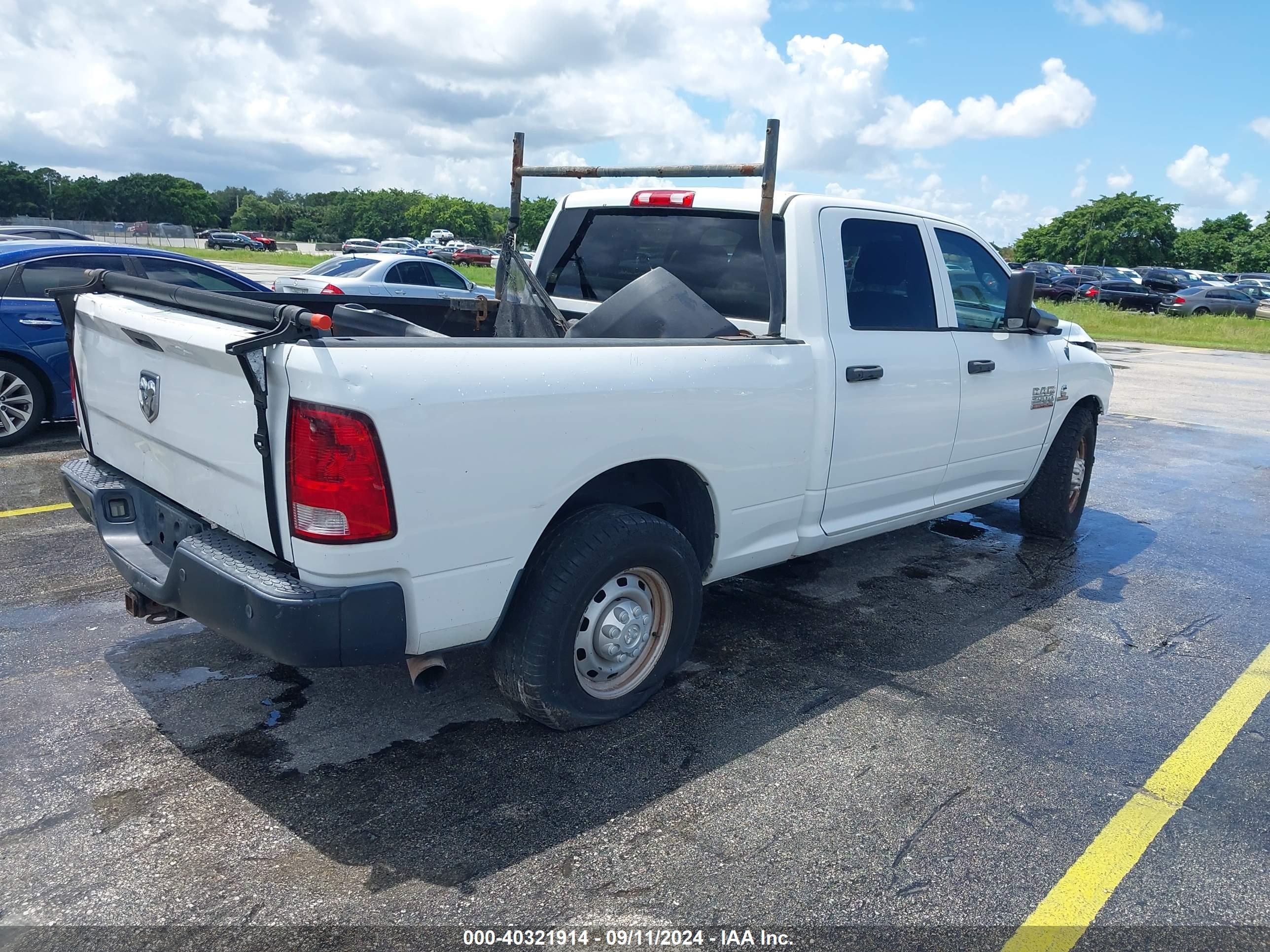 RAM 2500 image 4