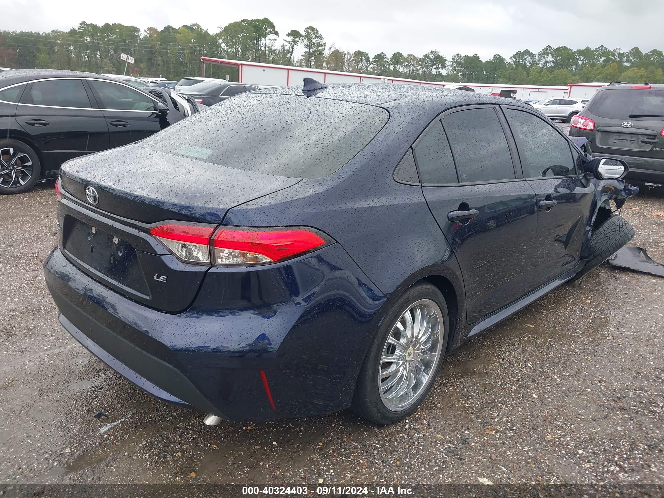 TOYOTA COROLLA image 4