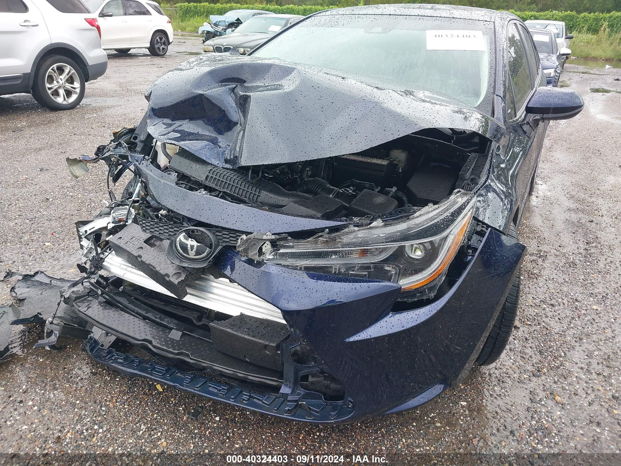 TOYOTA COROLLA image 6