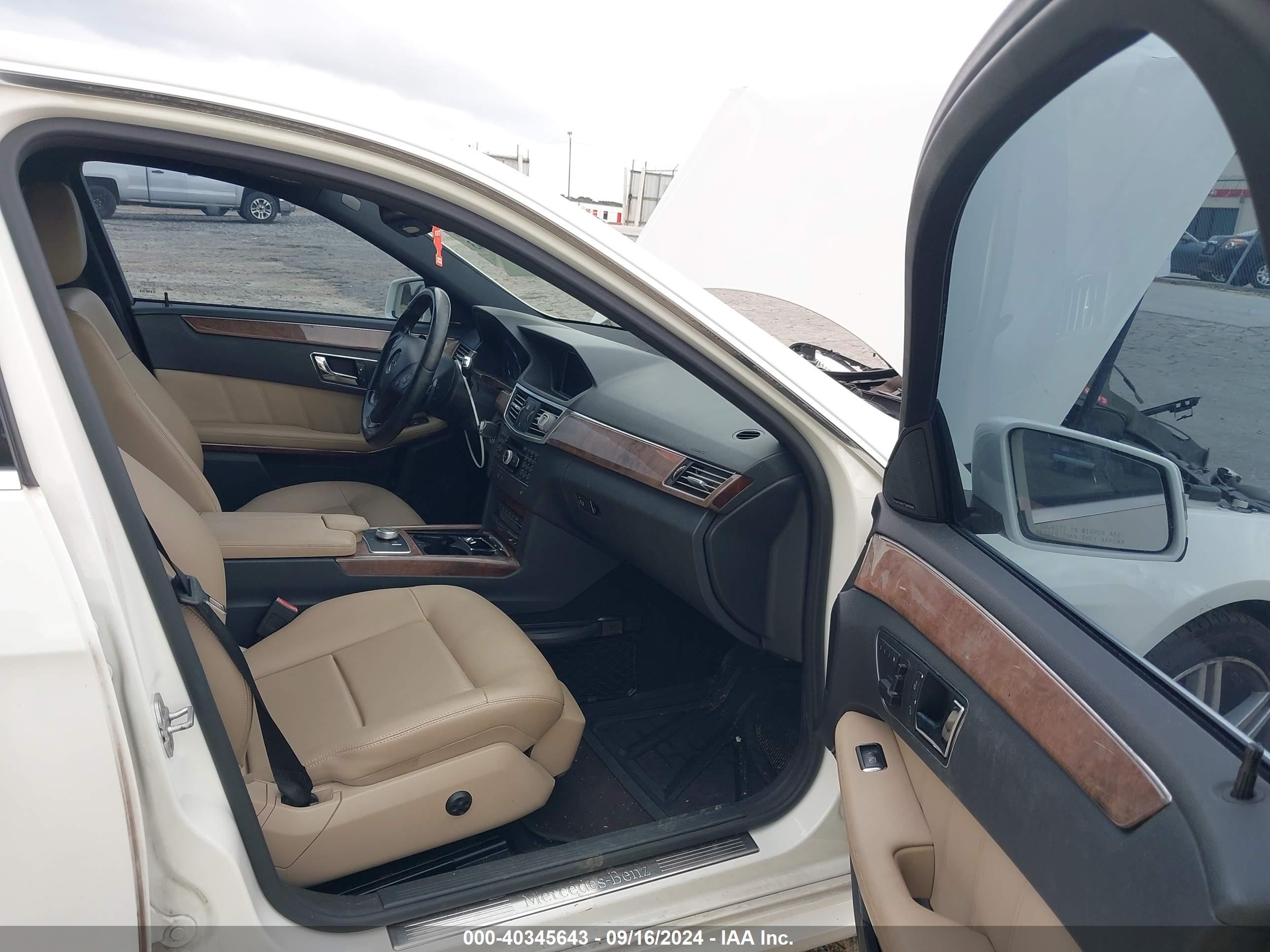 MERCEDES-BENZ E image 5