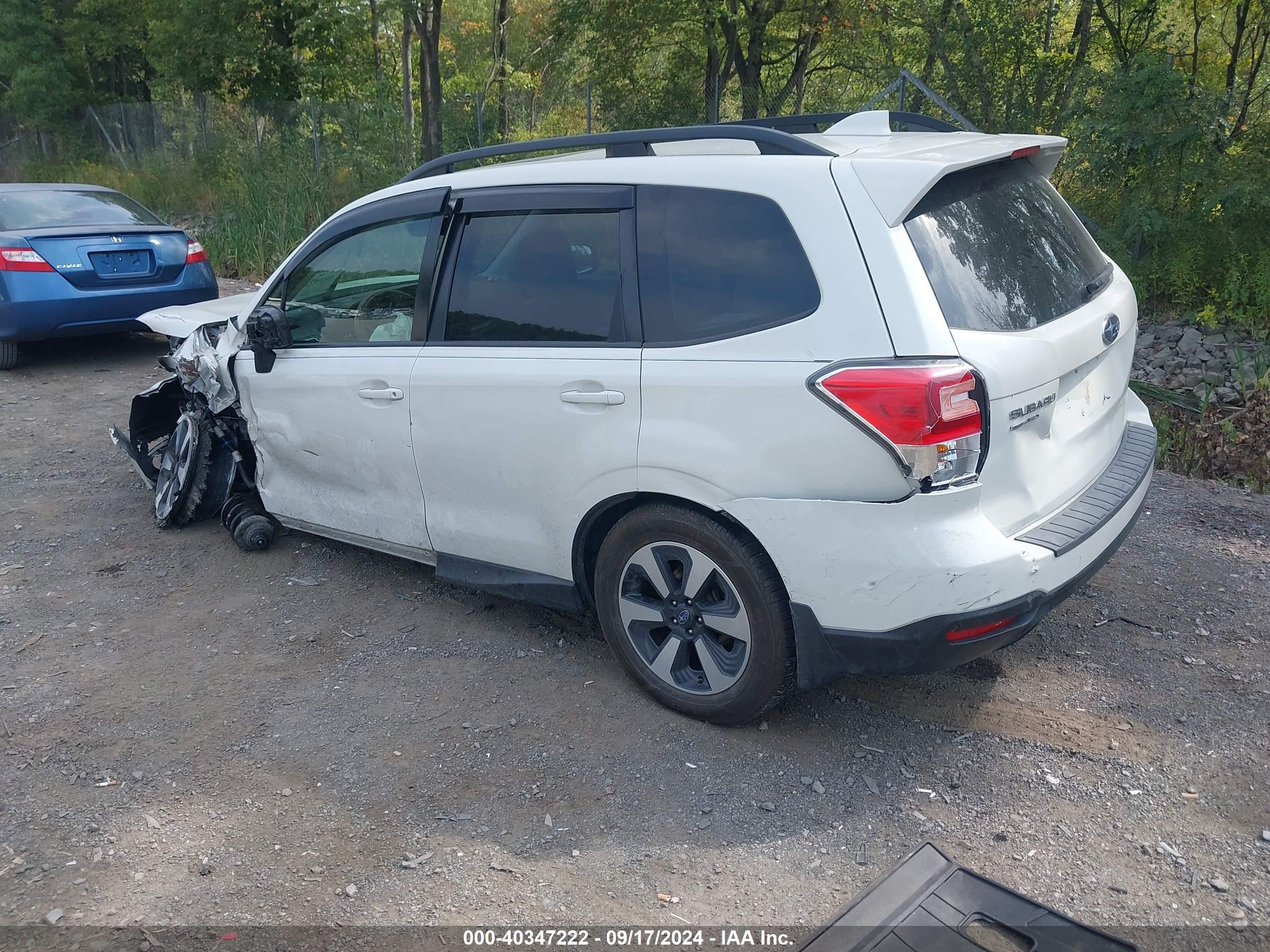 SUBARU FORESTER image 3