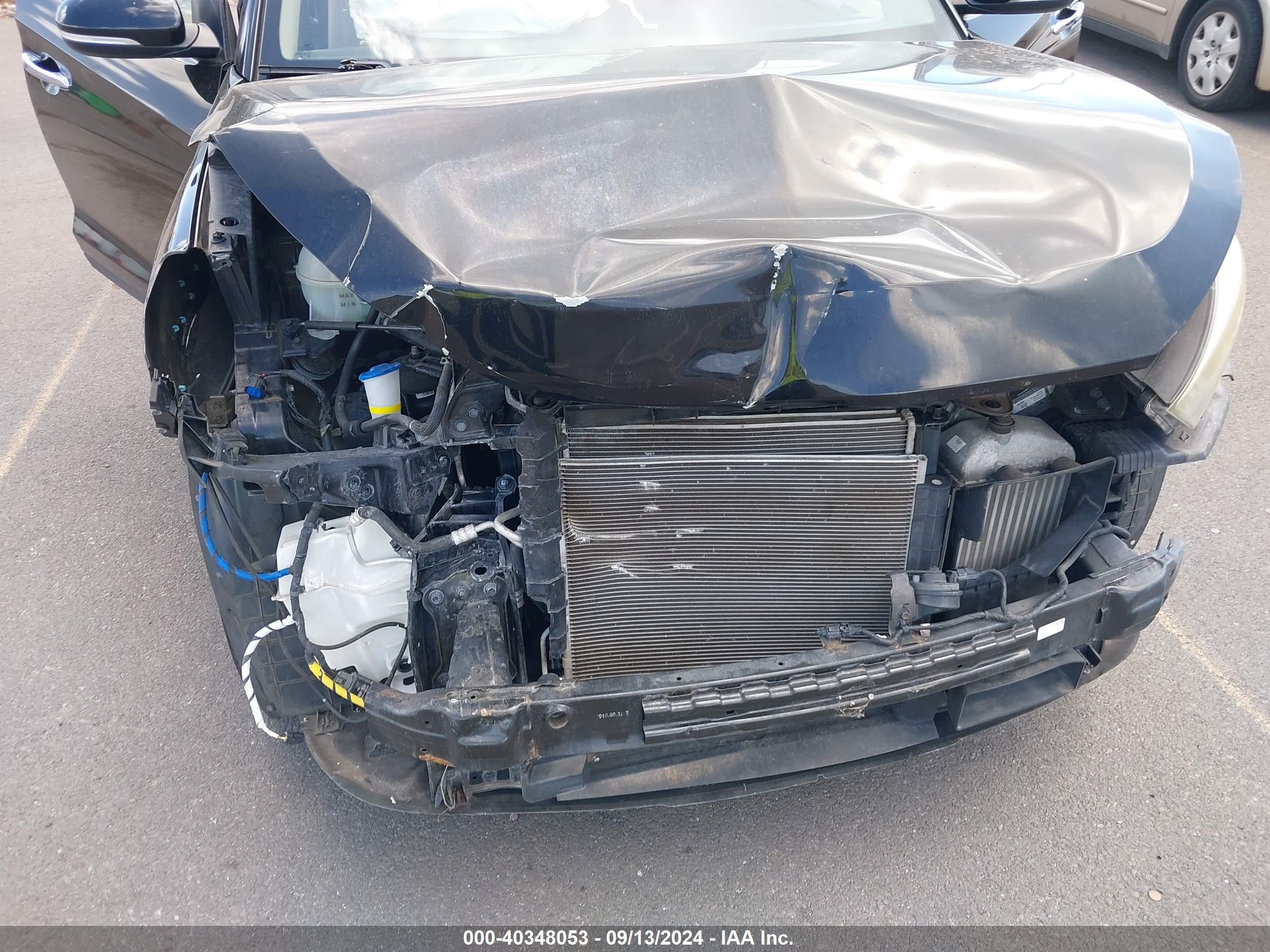 HYUNDAI TUCSON image 6