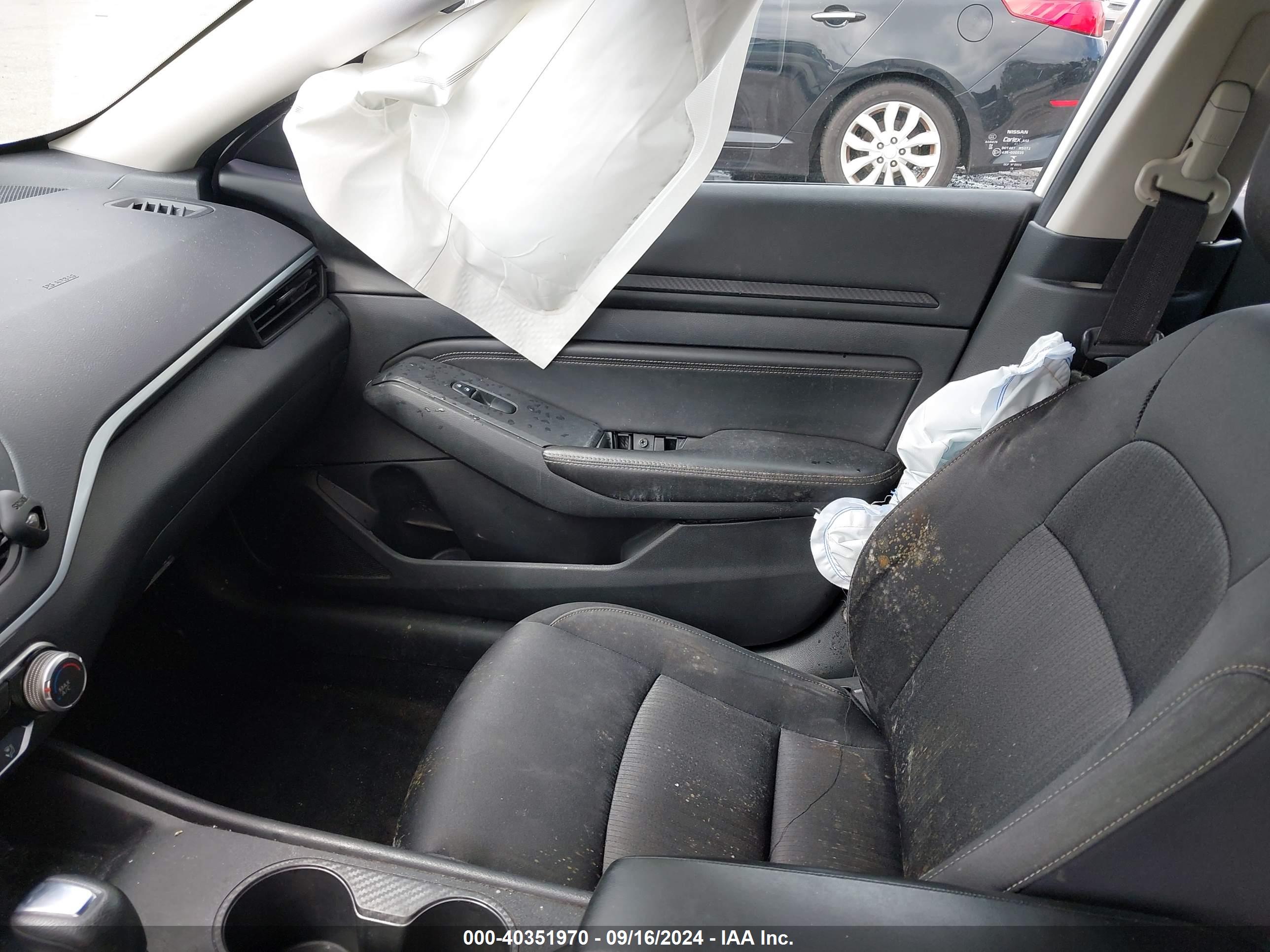 NISSAN ALTIMA image 5