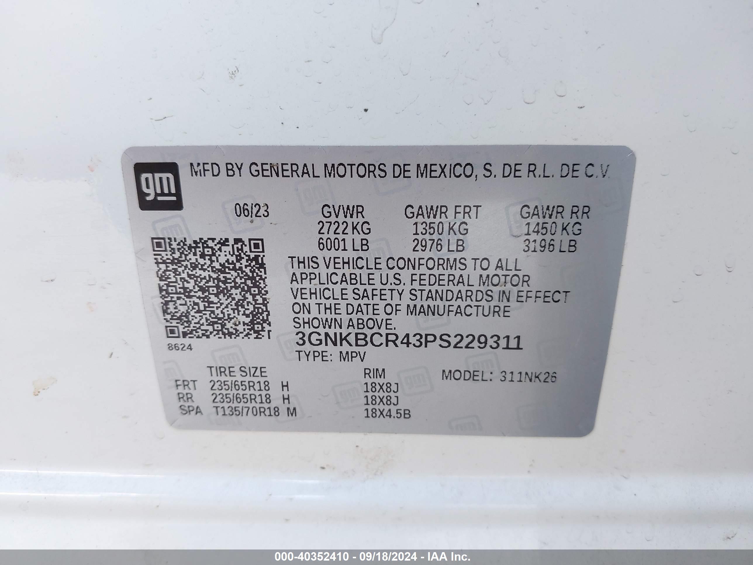 CHEVROLET BLAZER image 9