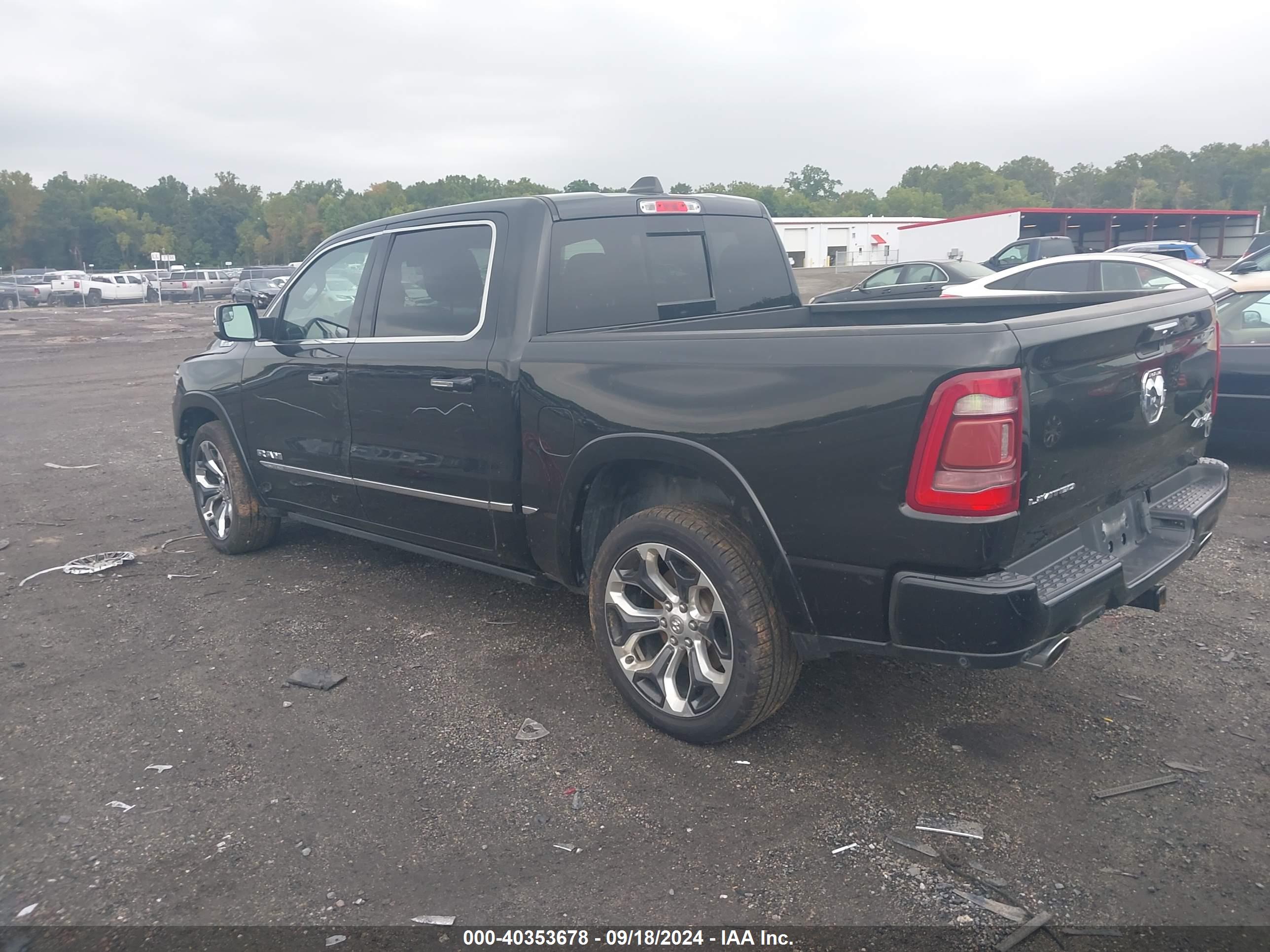 RAM 1500 image 3