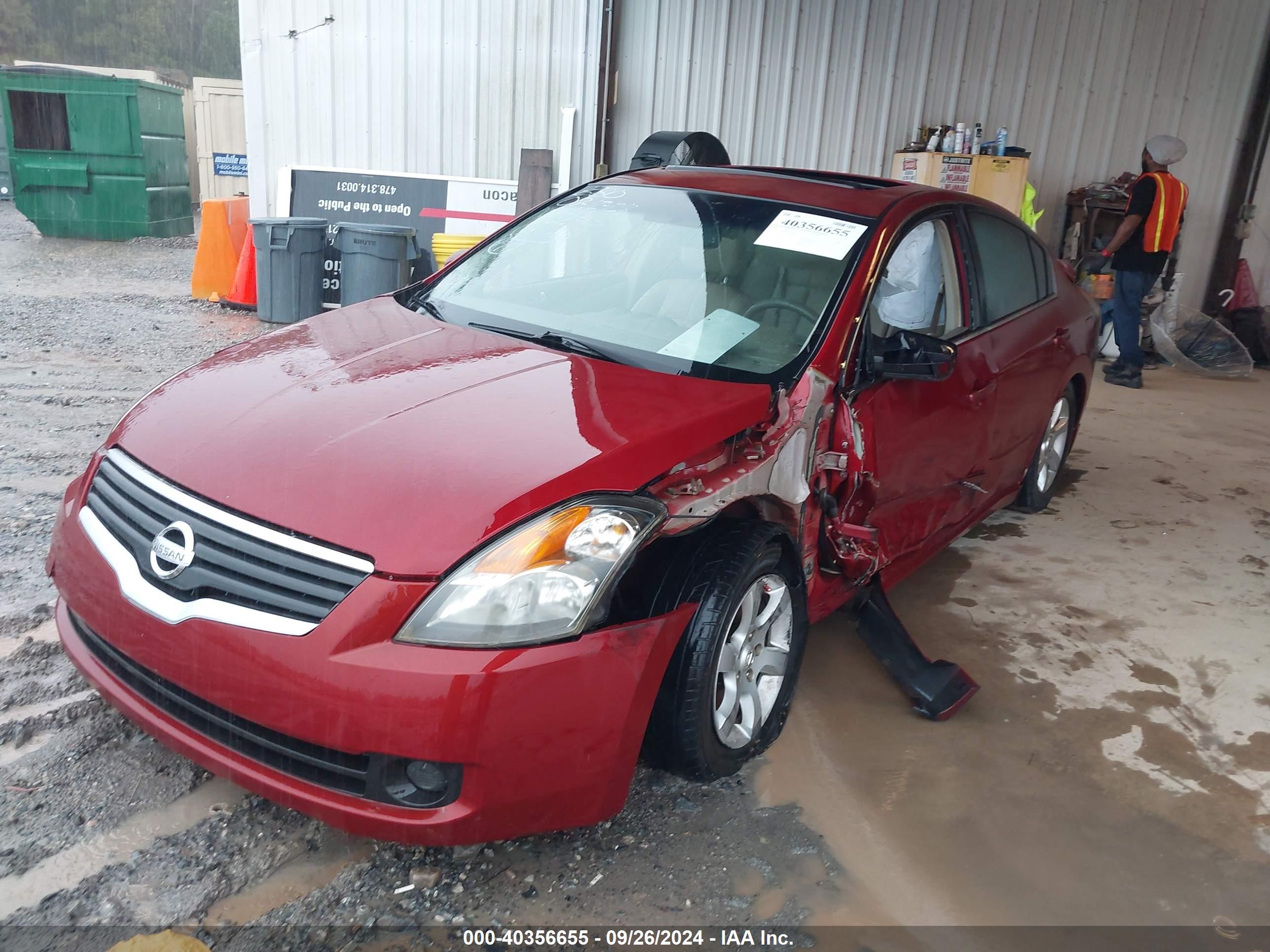 NISSAN ALTIMA image 2