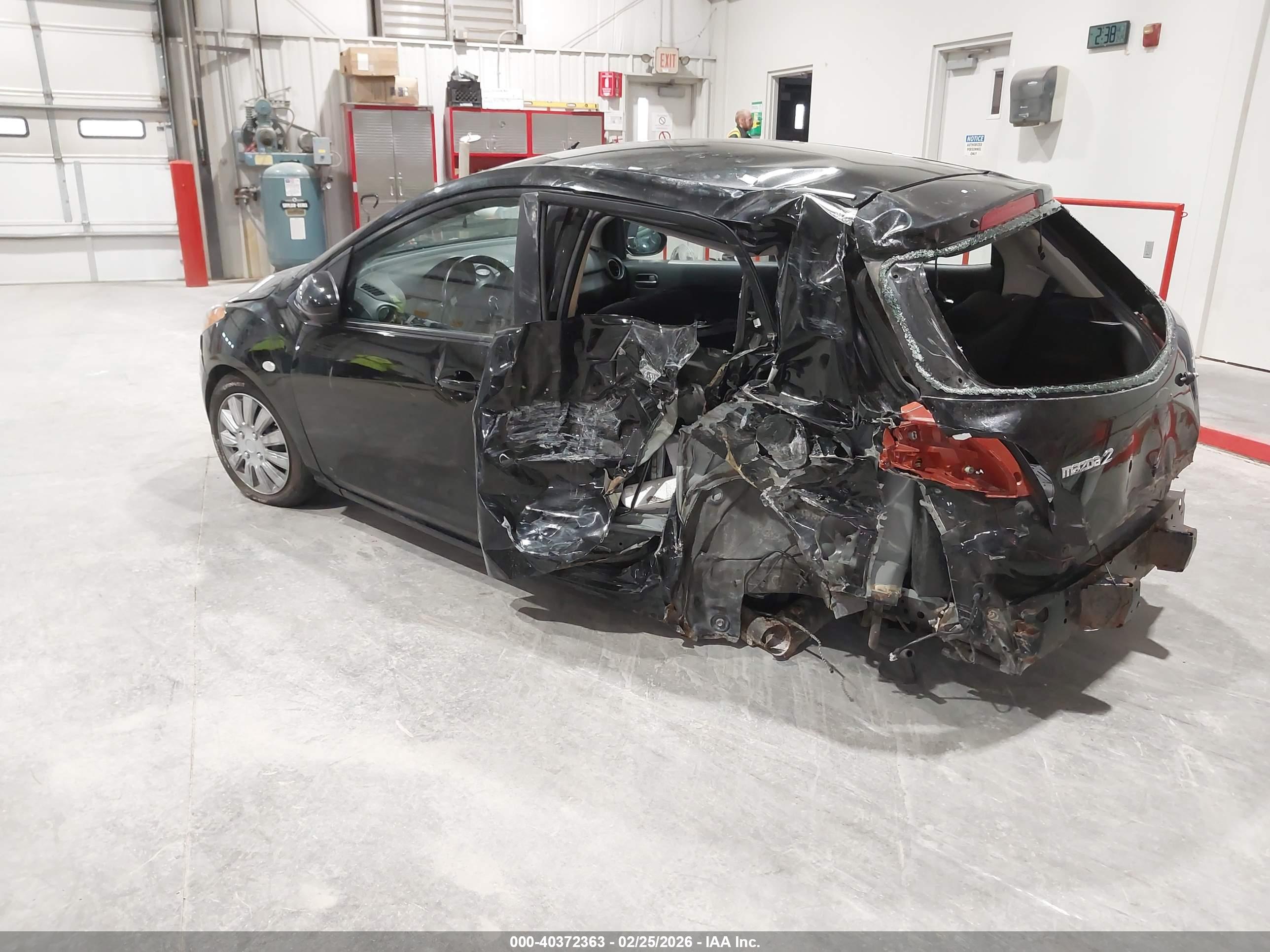 MAZDA MAZDA2 image 3